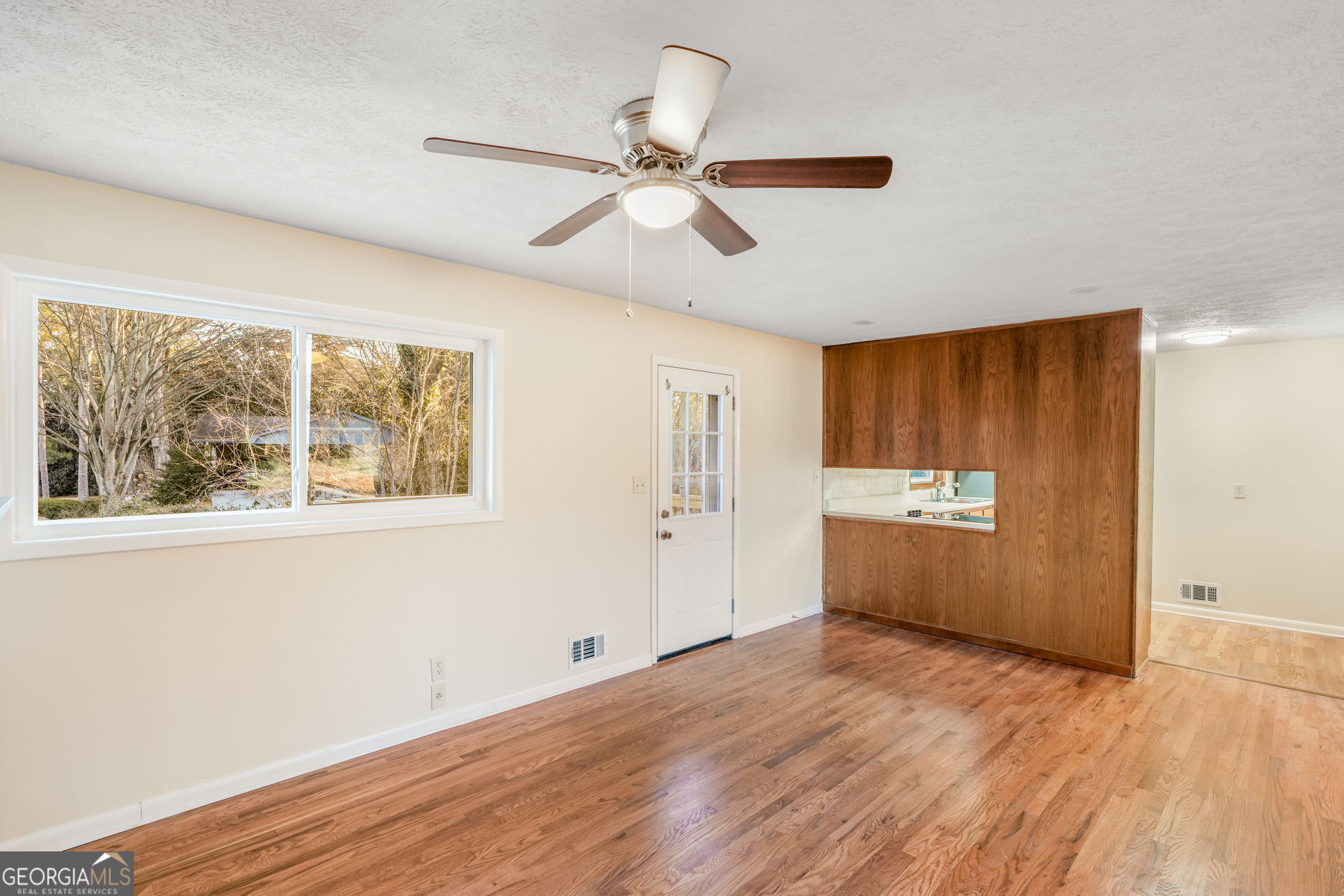 3924 Barr Circle Property Photo 11