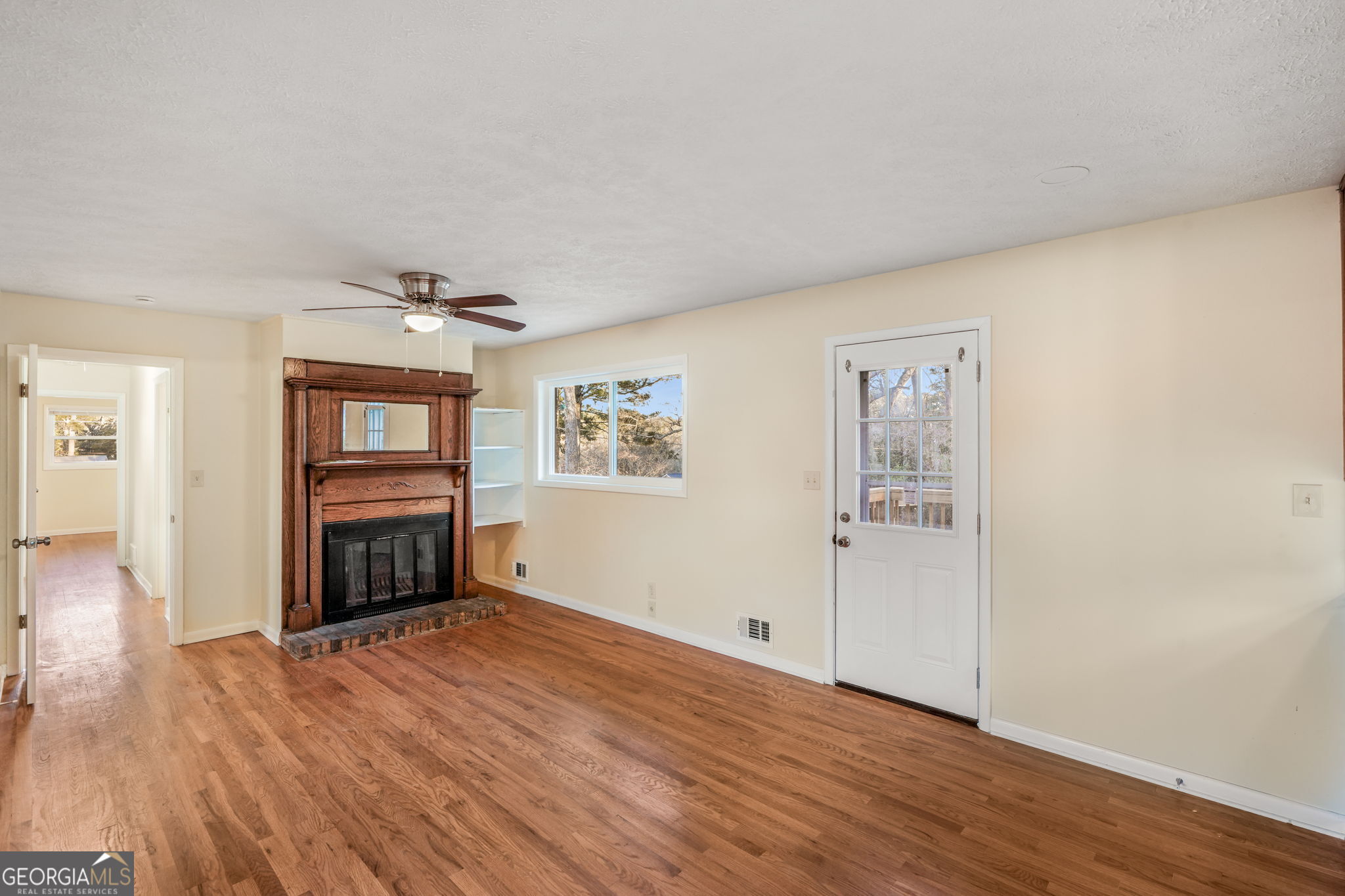 3924 Barr Circle Property Photo 12
