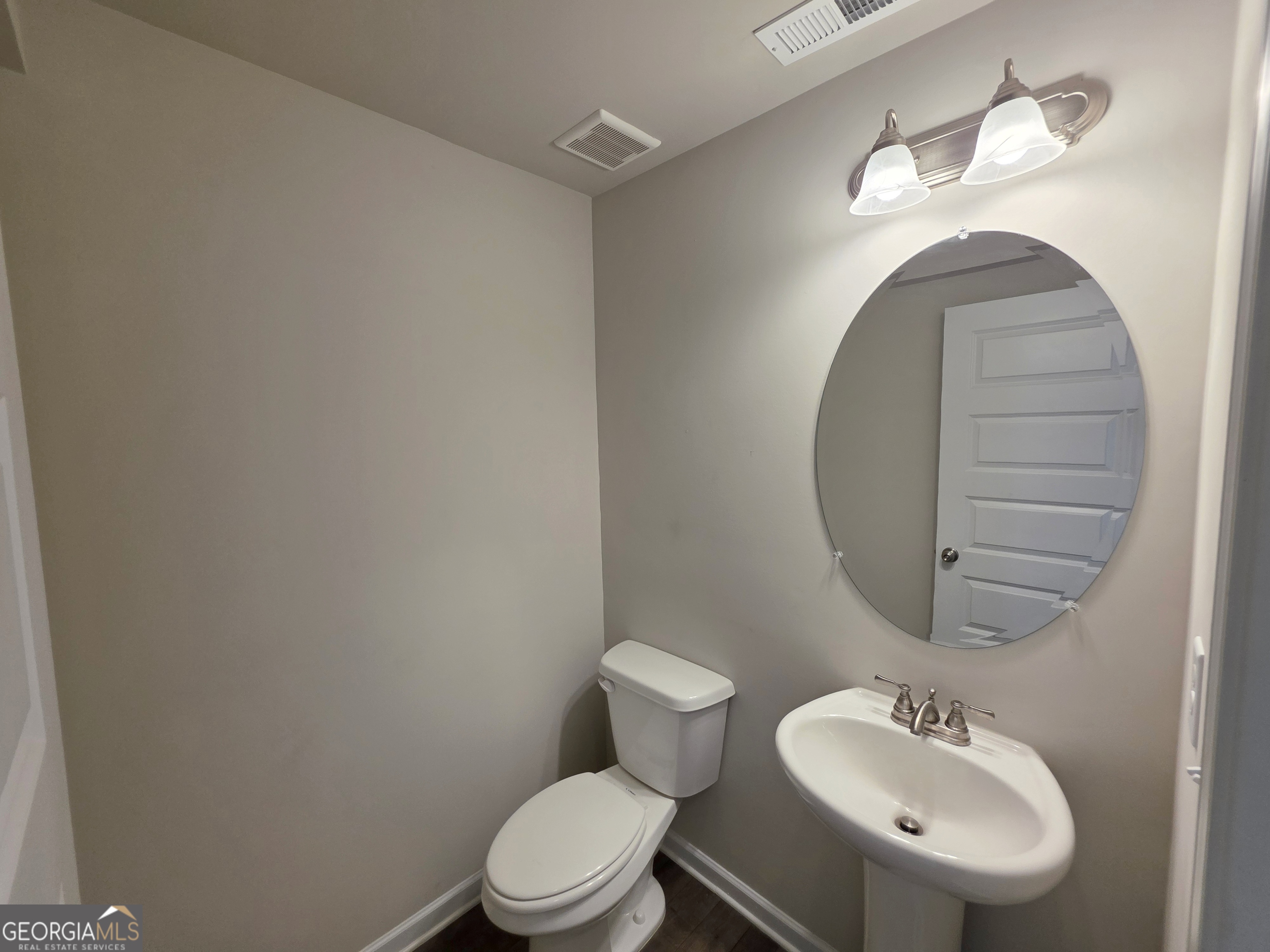 136 Red Birch Lane Property Photo 6