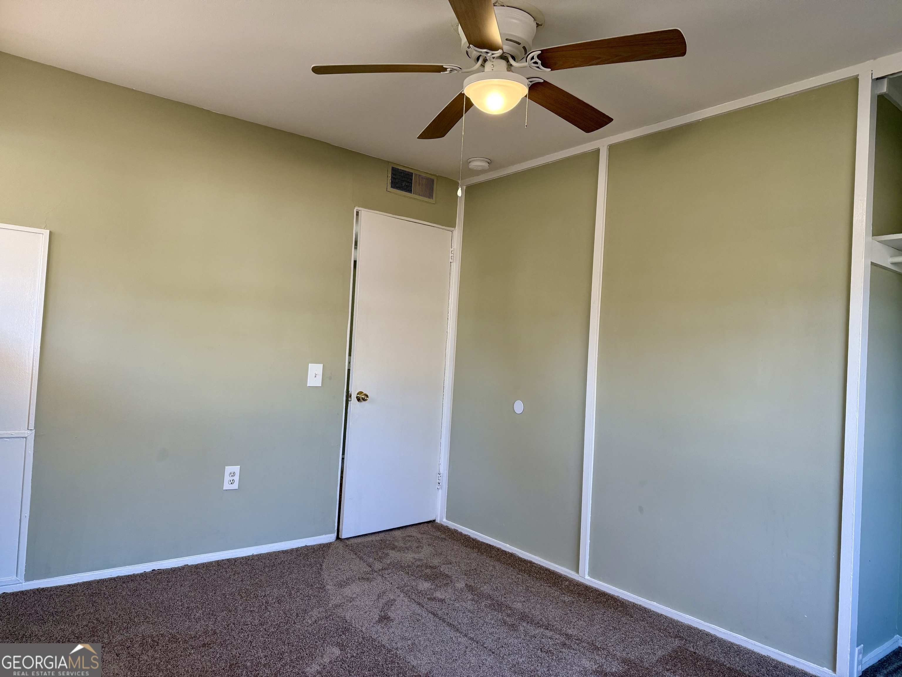 609 Hillcrest Drive Property Photo 15