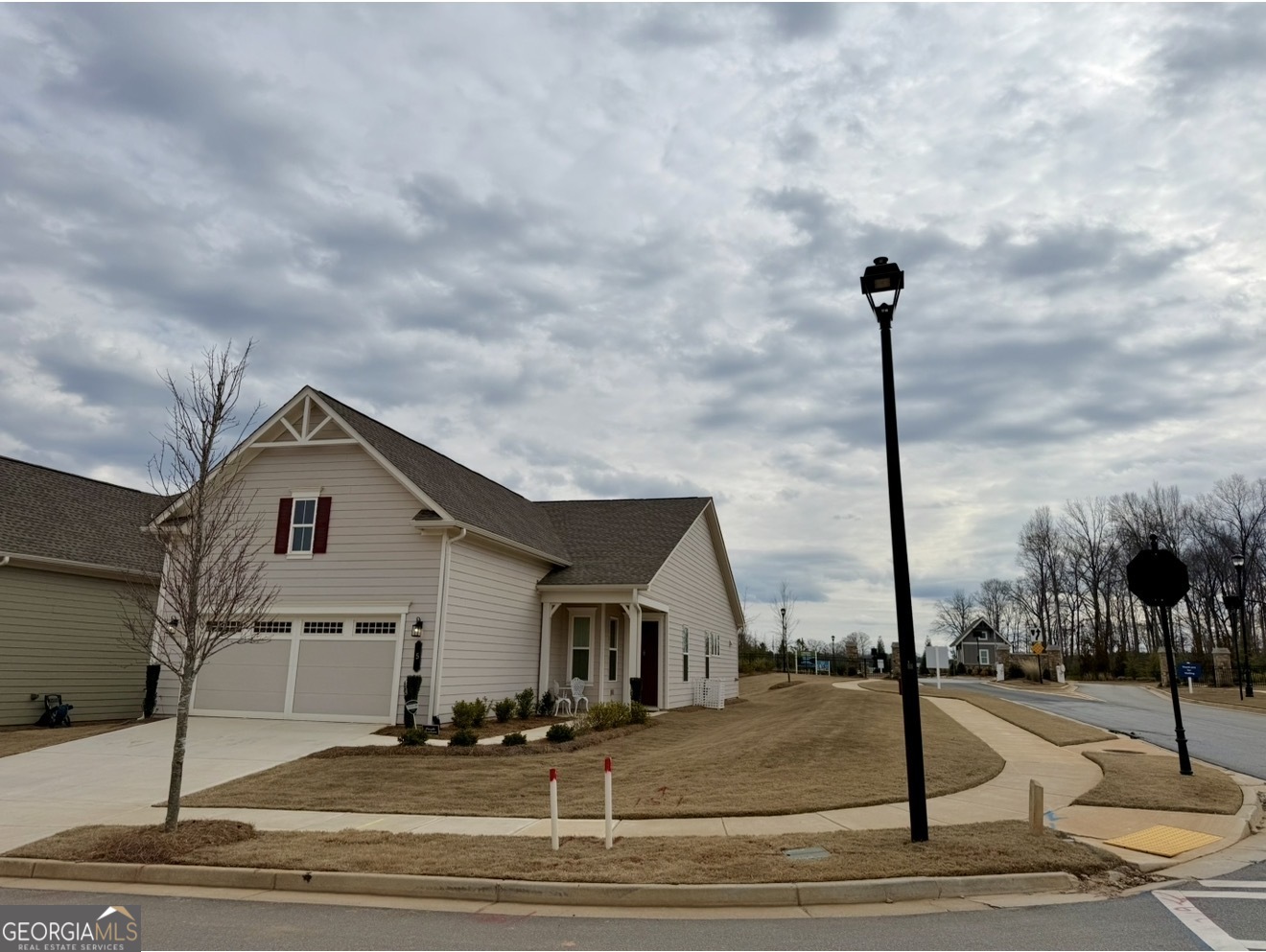 5 Club Cresswind Drive Property Photo 8