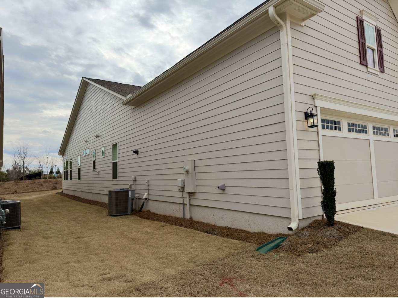 5 Club Cresswind Drive Property Photo 9
