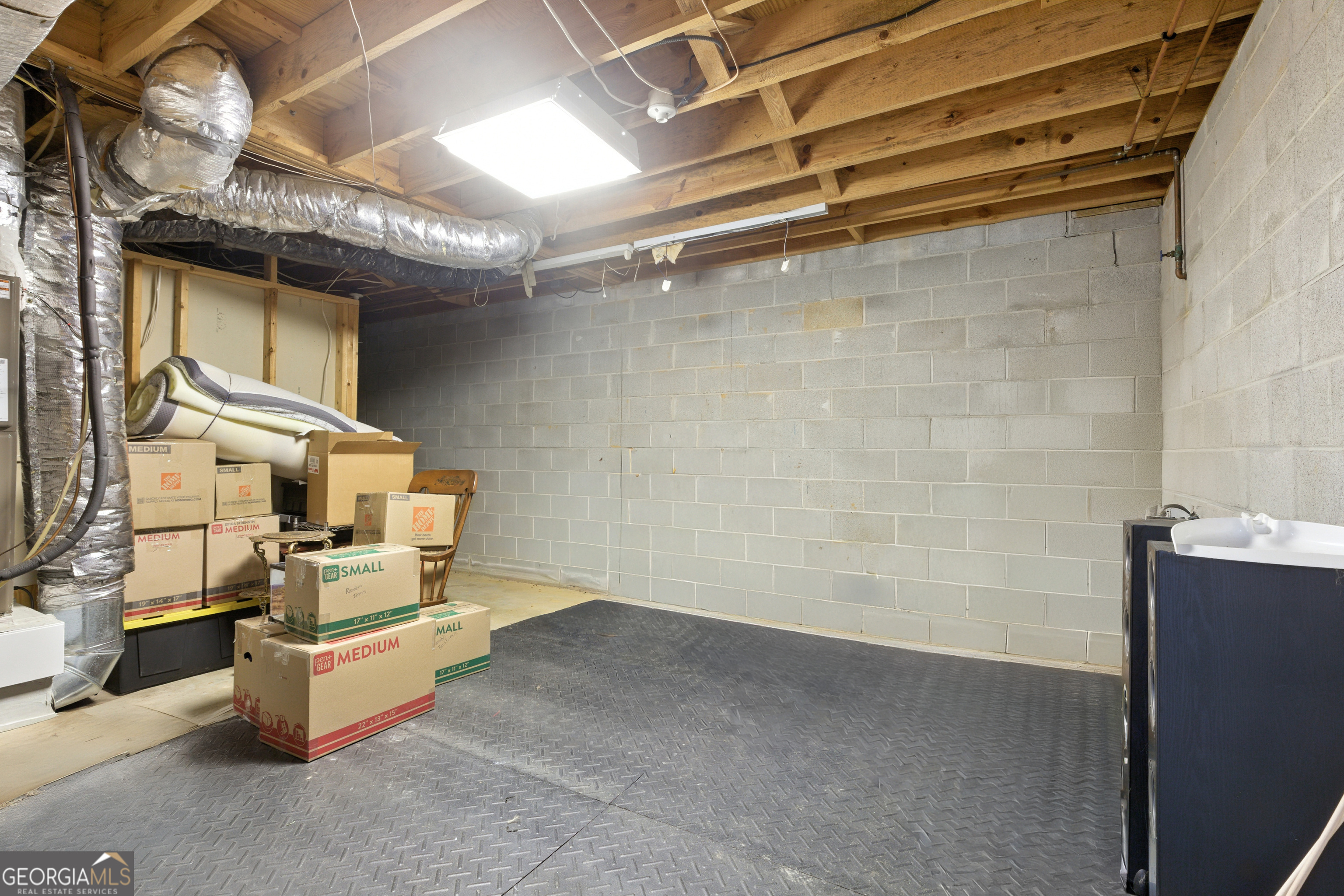 84 Oak Creek Circle Property Photo 23