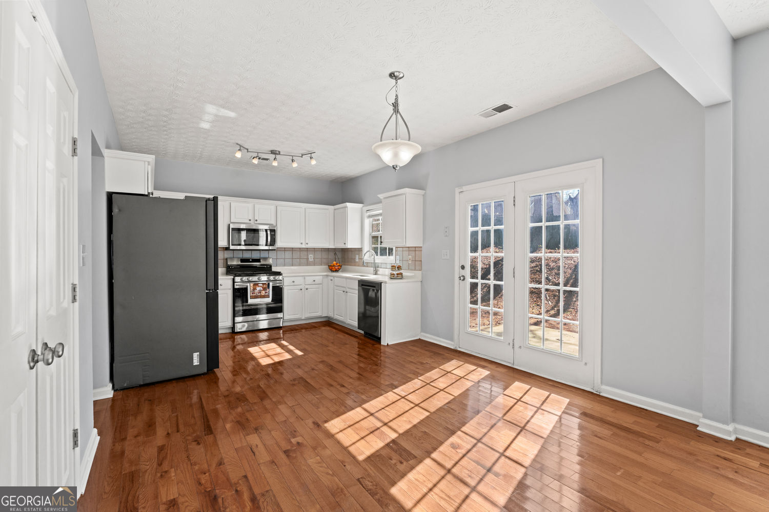 744 Winbrook Drive Property Photo 13