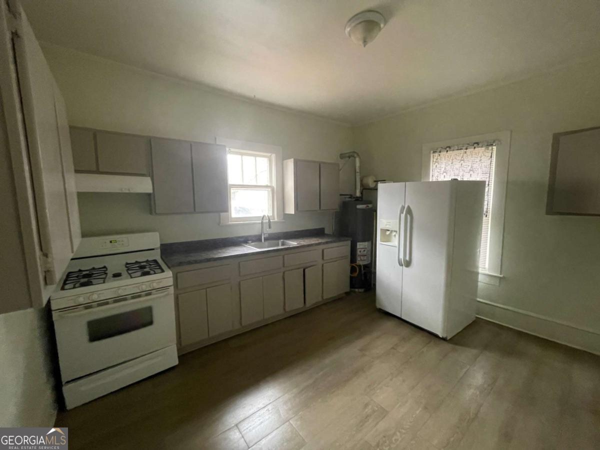 415 Calhoun Avenue Ne Property Photo 2