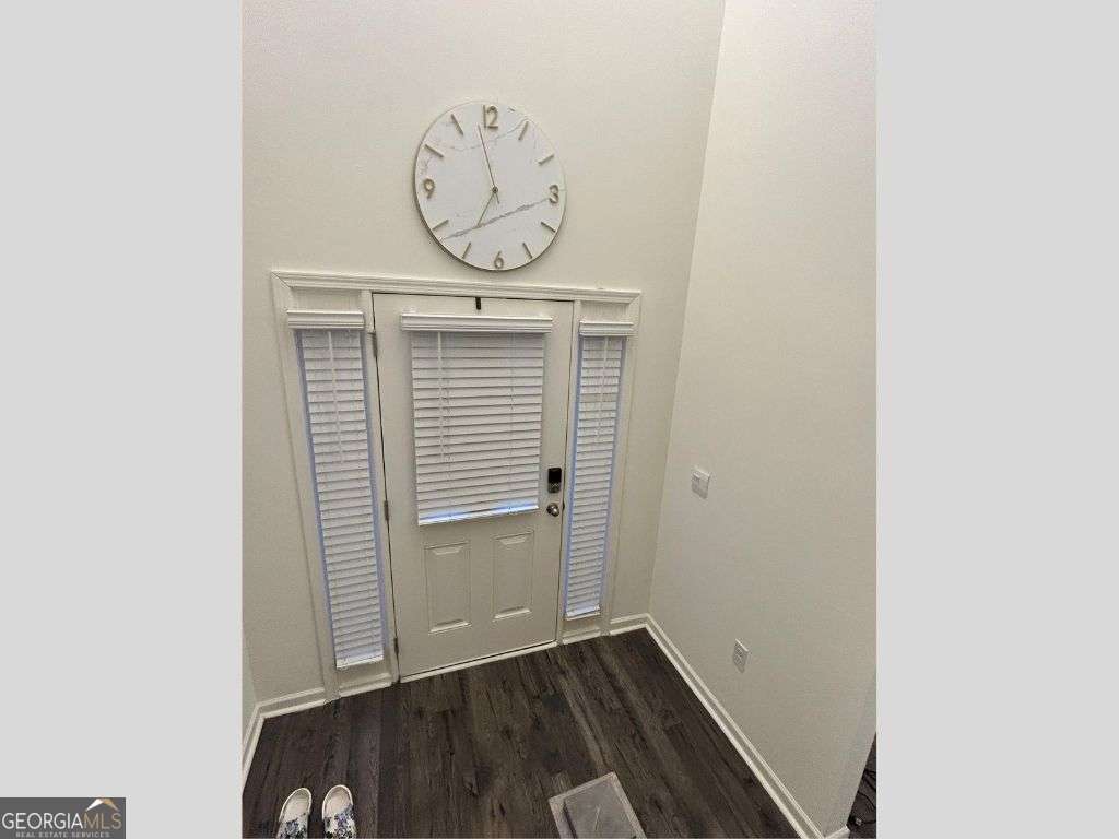 1120 Trident Maple C Property Photo 2