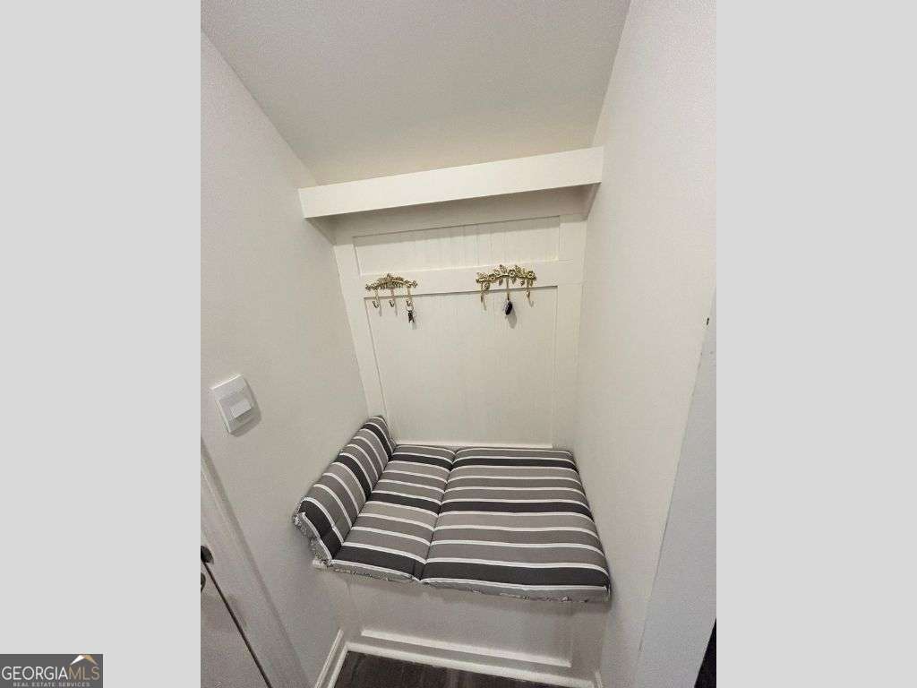 1120 Trident Maple C Property Photo 14
