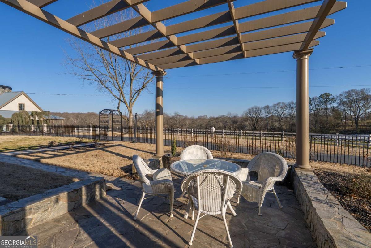 7527 Highway 326 Property Photo 13