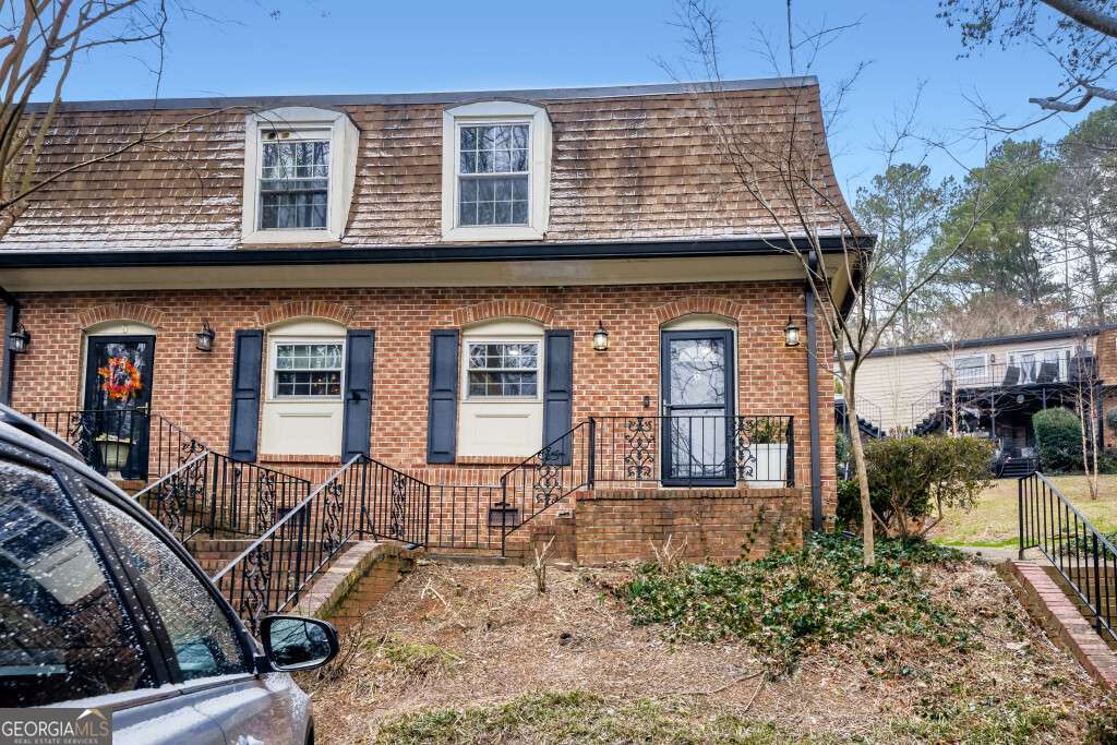 1261 Lavista Road Ne # M6 Property Photo 2