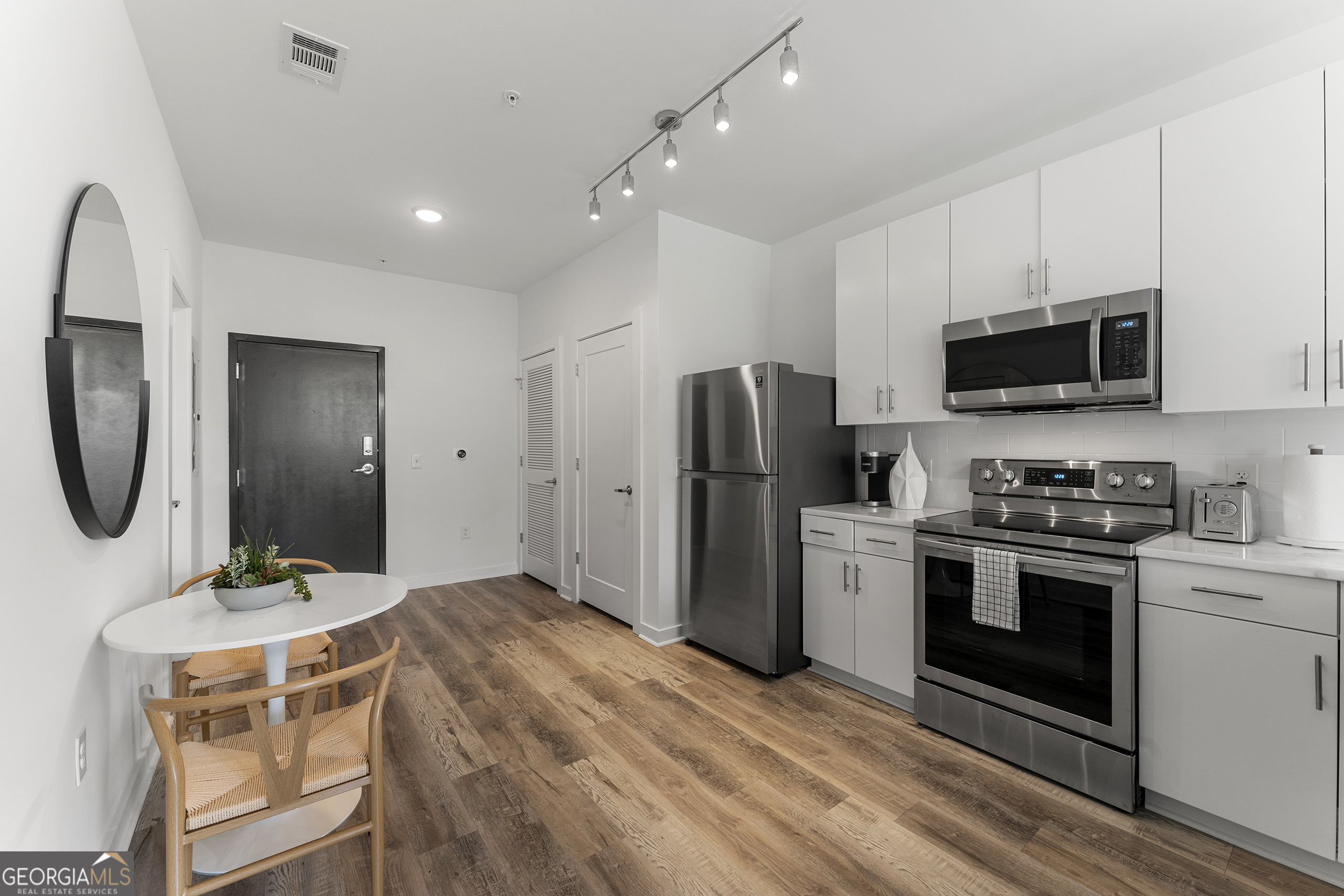 525 Parkway Drive Ne Apt 505 Property Photo 6