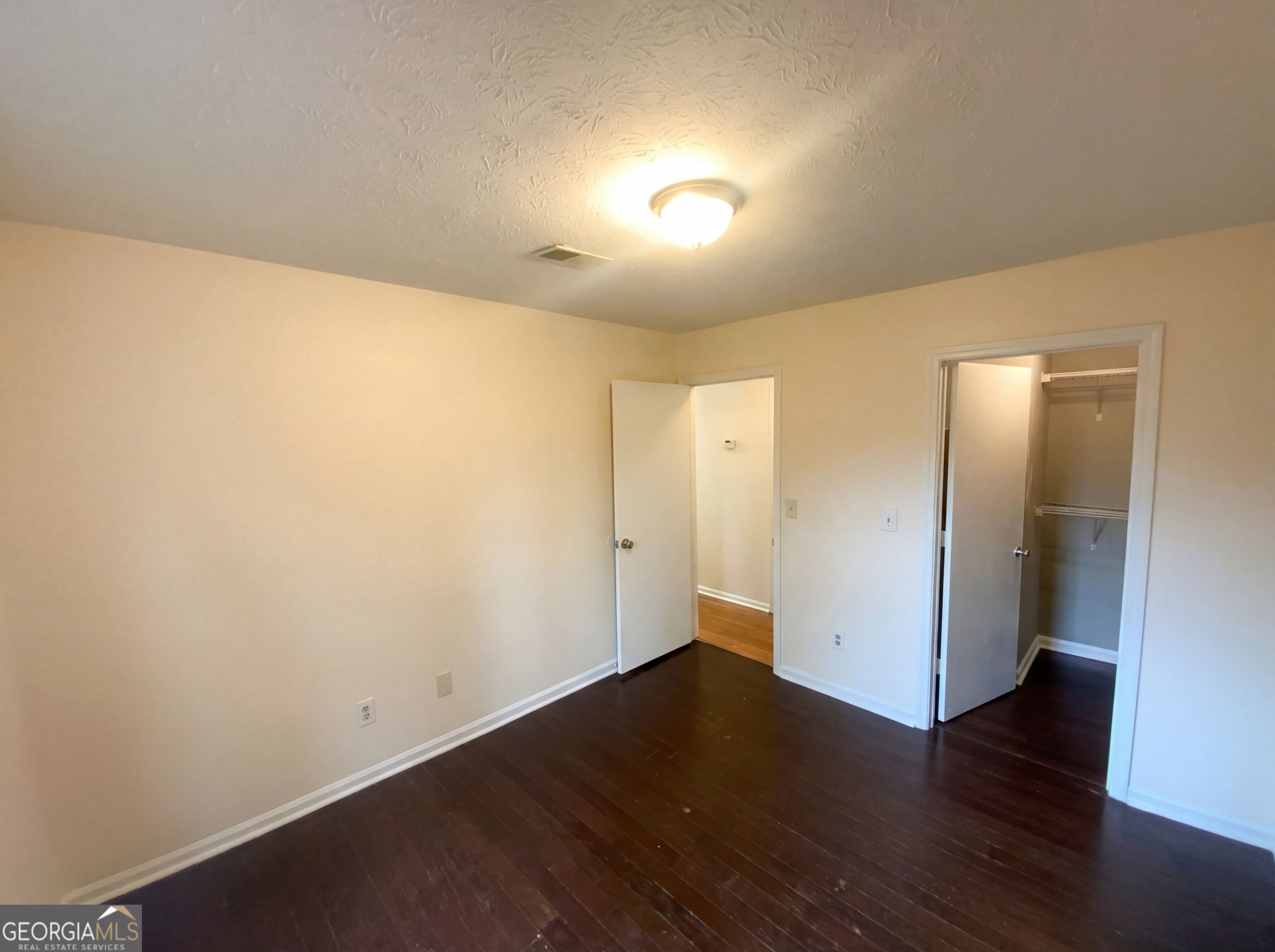 311 Quail Run Property Photo 4