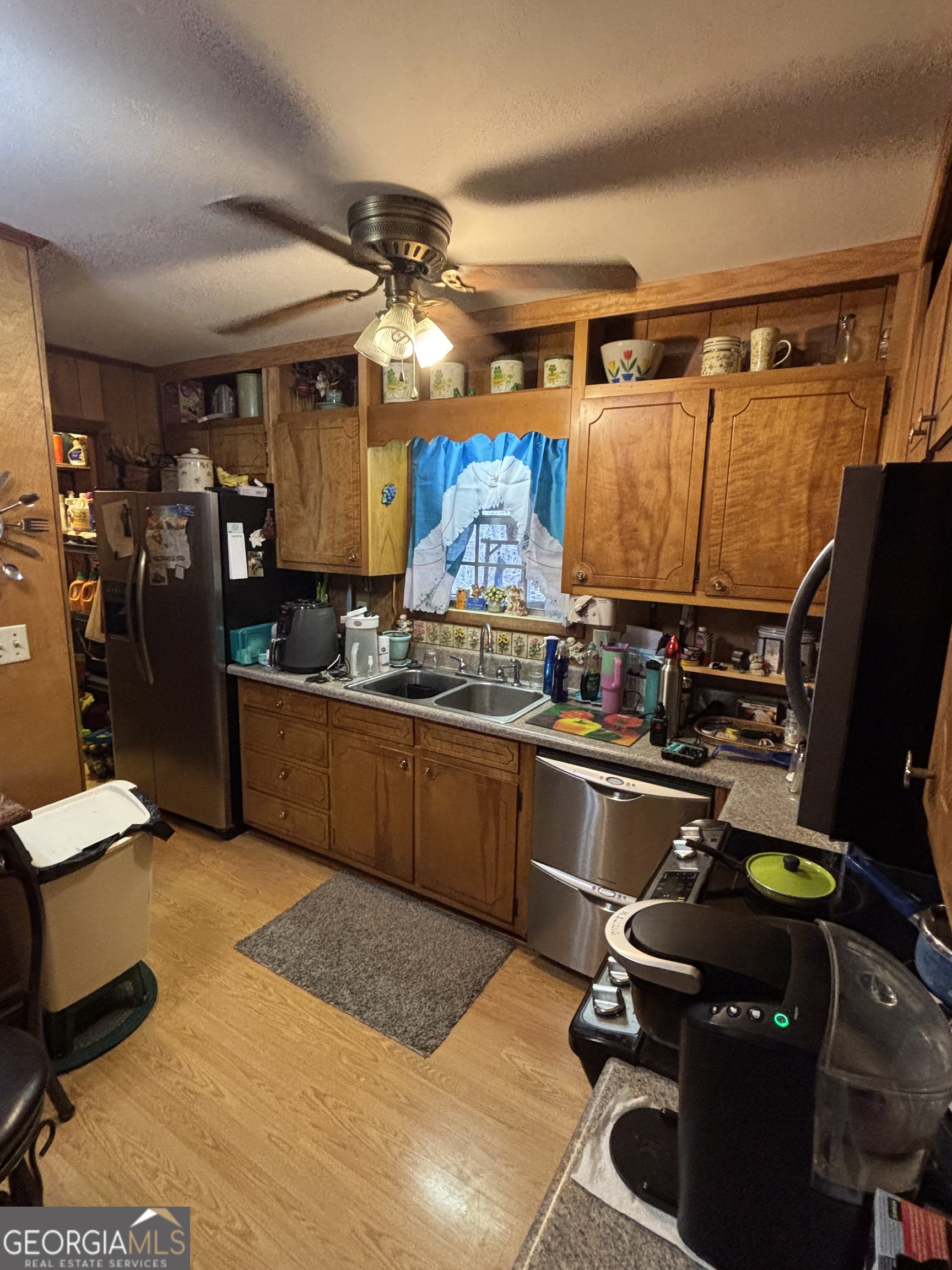10225 Rivertown Road Property Photo 8