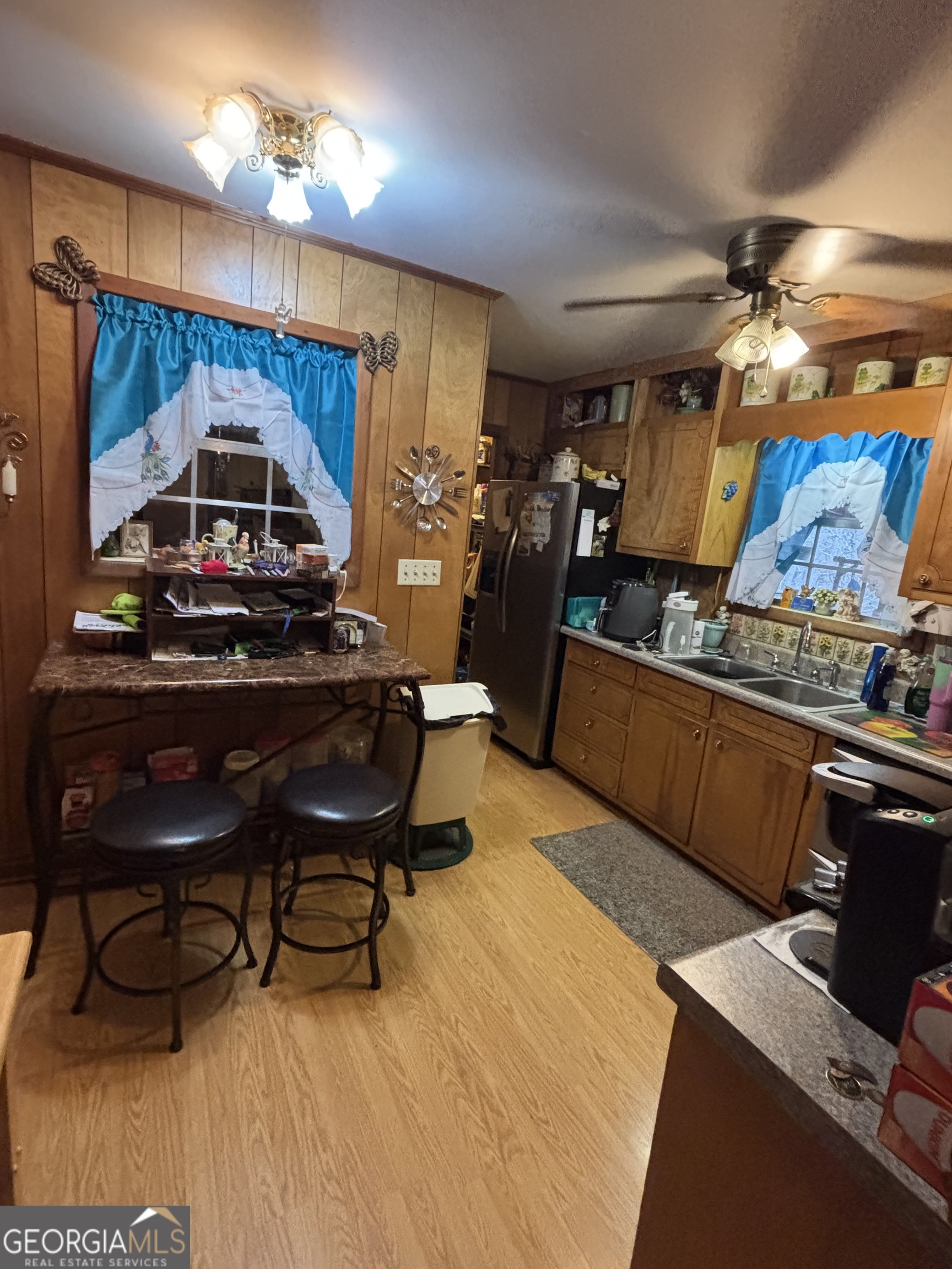 10225 Rivertown Road Property Photo 9