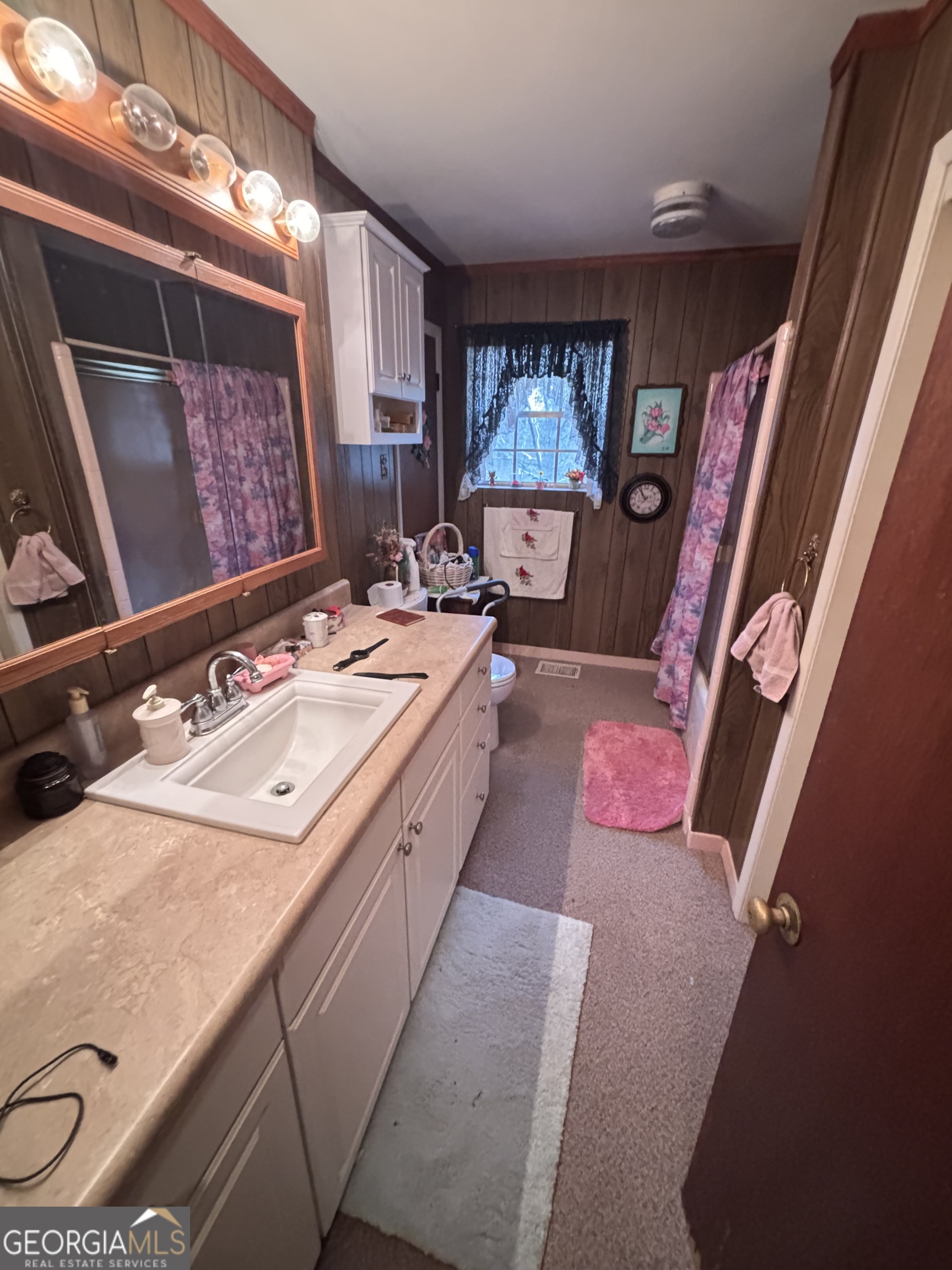 10225 Rivertown Road Property Photo 16