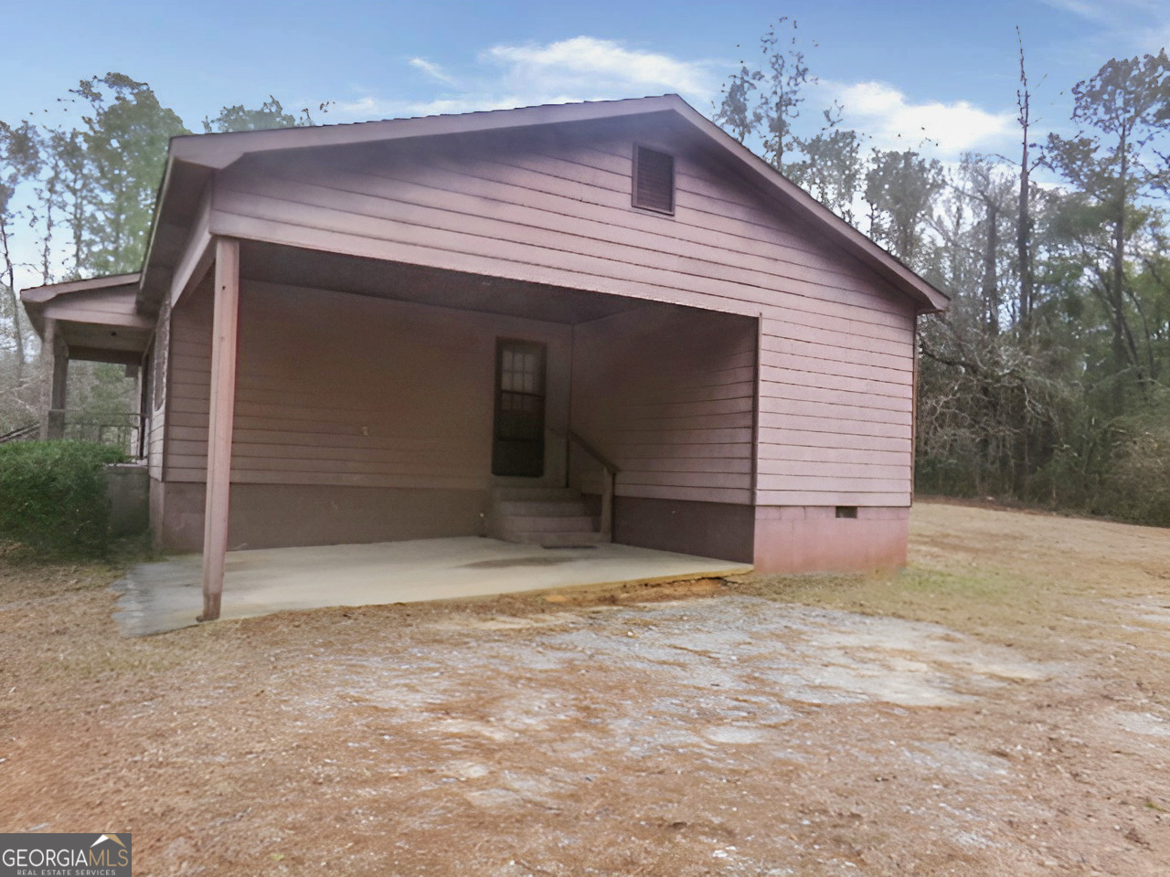 110 Irwinton Circle Property Photo 4