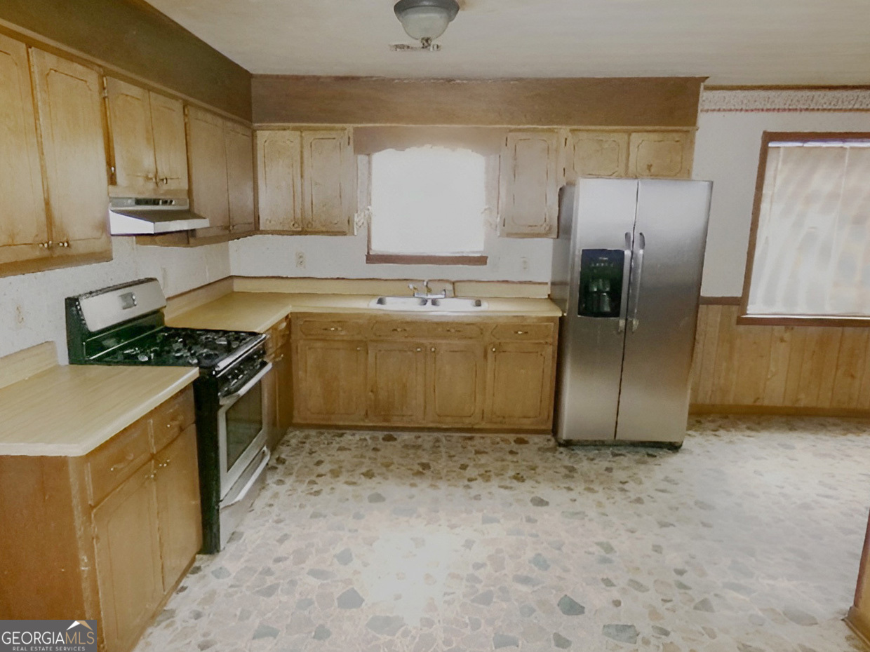 110 Irwinton Circle Property Photo 7