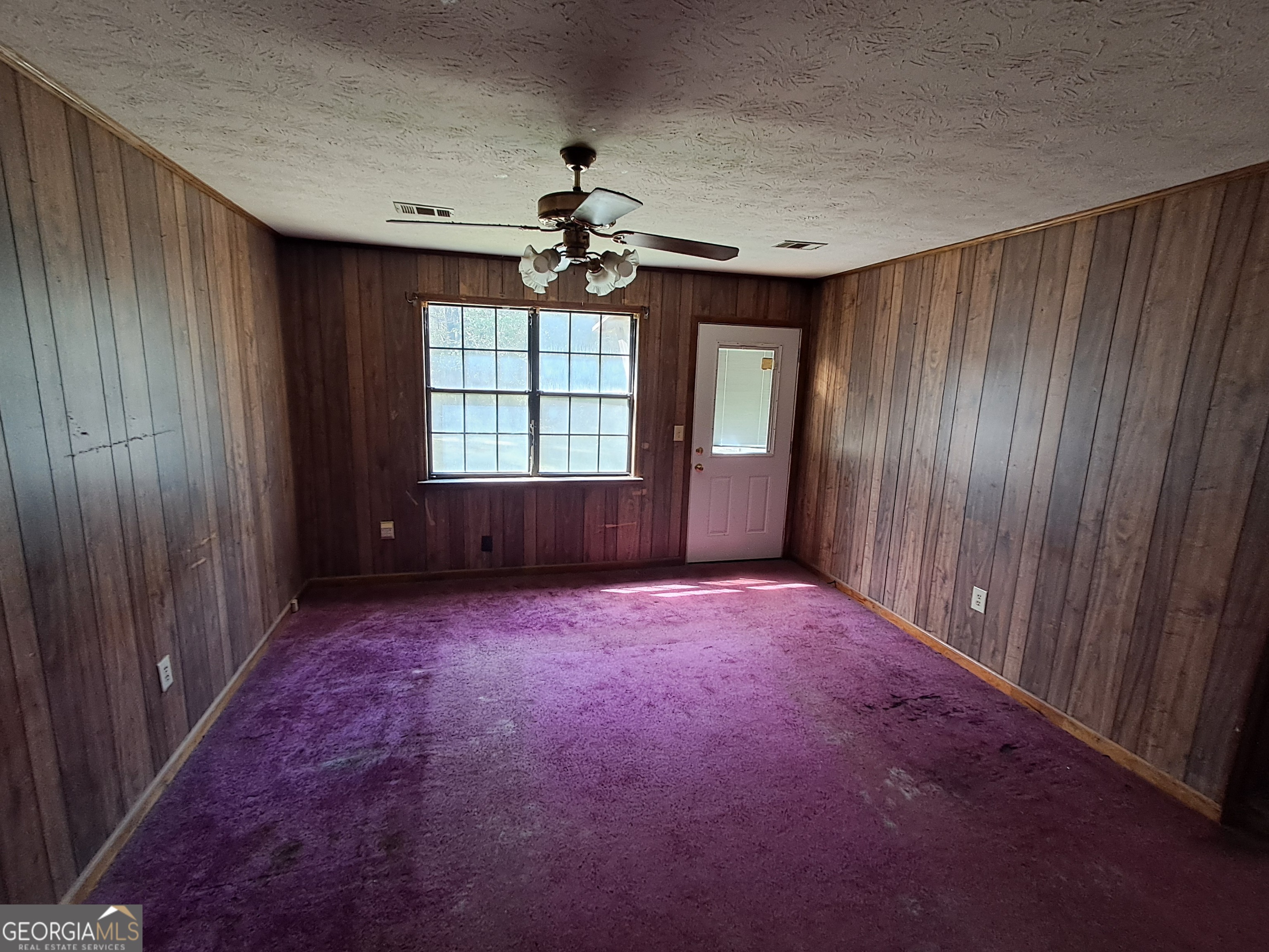 110 Irwinton Circle Property Photo 9