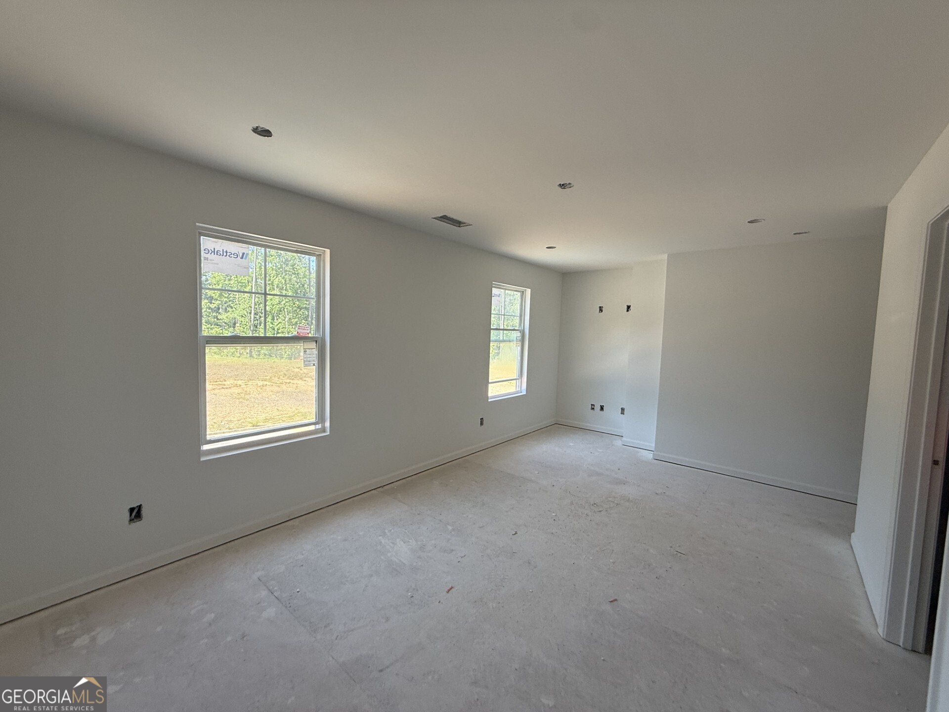 2042 Linda Drive Sw Property Photo 8