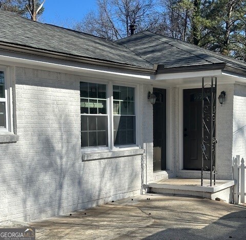 118 N Woodland Drive # 2 Property Photo 1