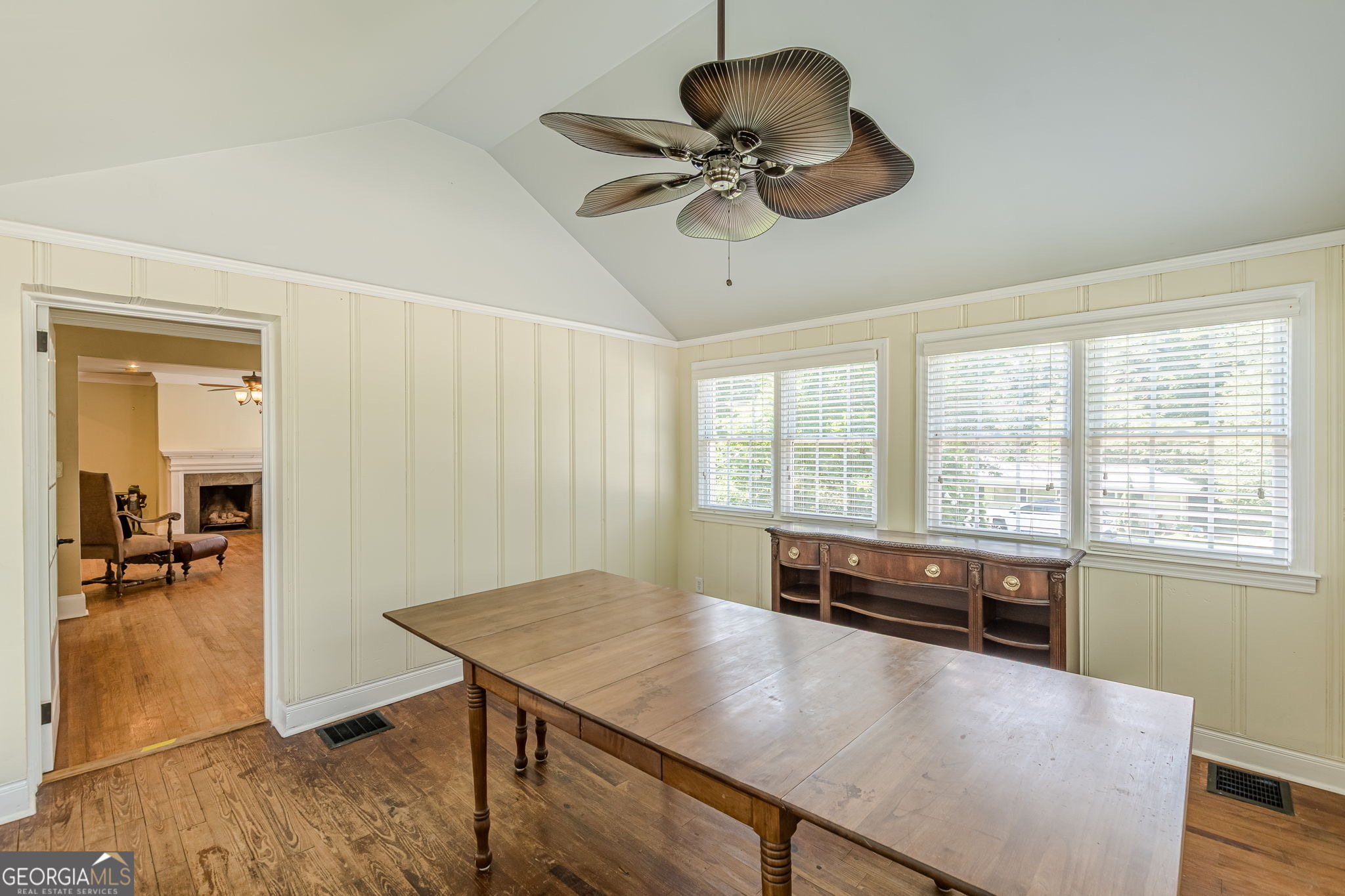 2367 Ridgeway Avenue Property Photo 15