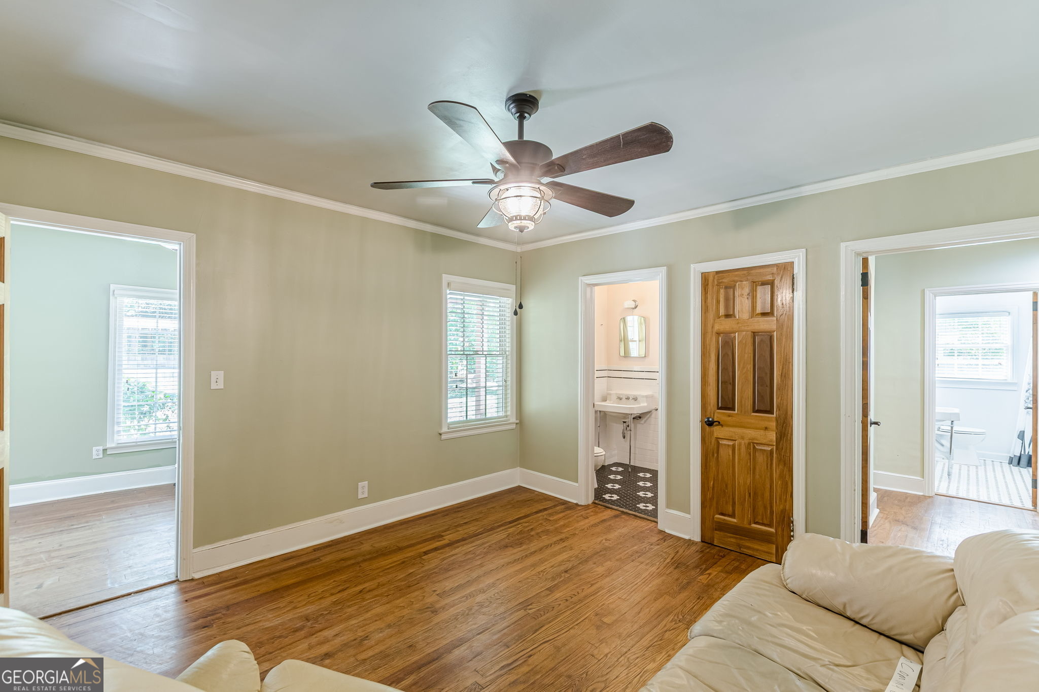 2367 Ridgeway Avenue Property Photo 28