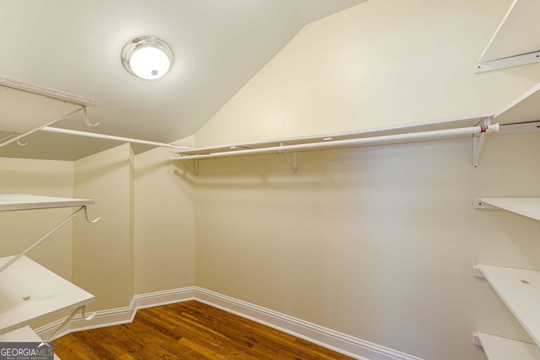 2367 Ridgeway Avenue Property Photo 46