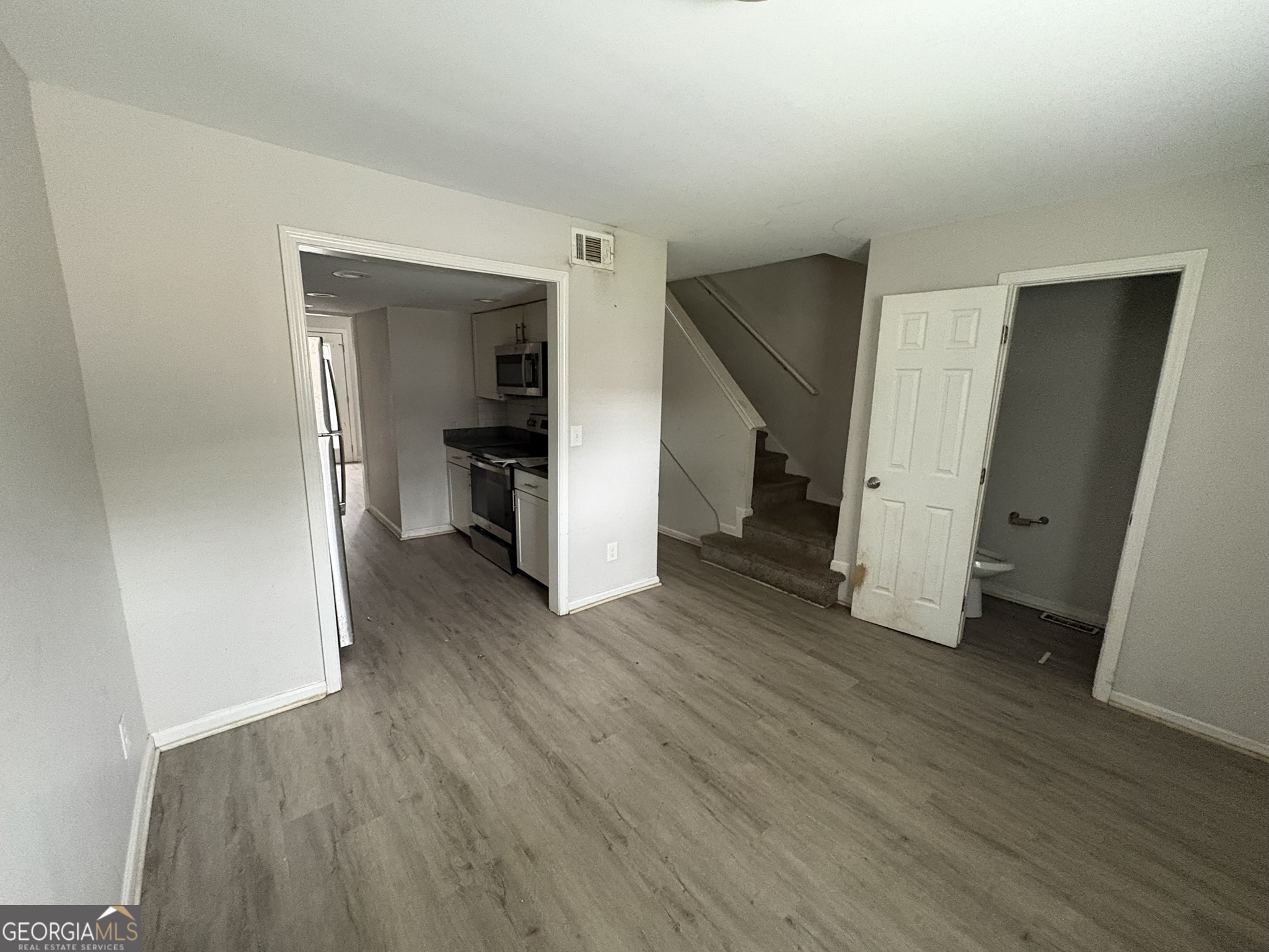 2604 Campbellton Road Sw # C7 Property Photo 2