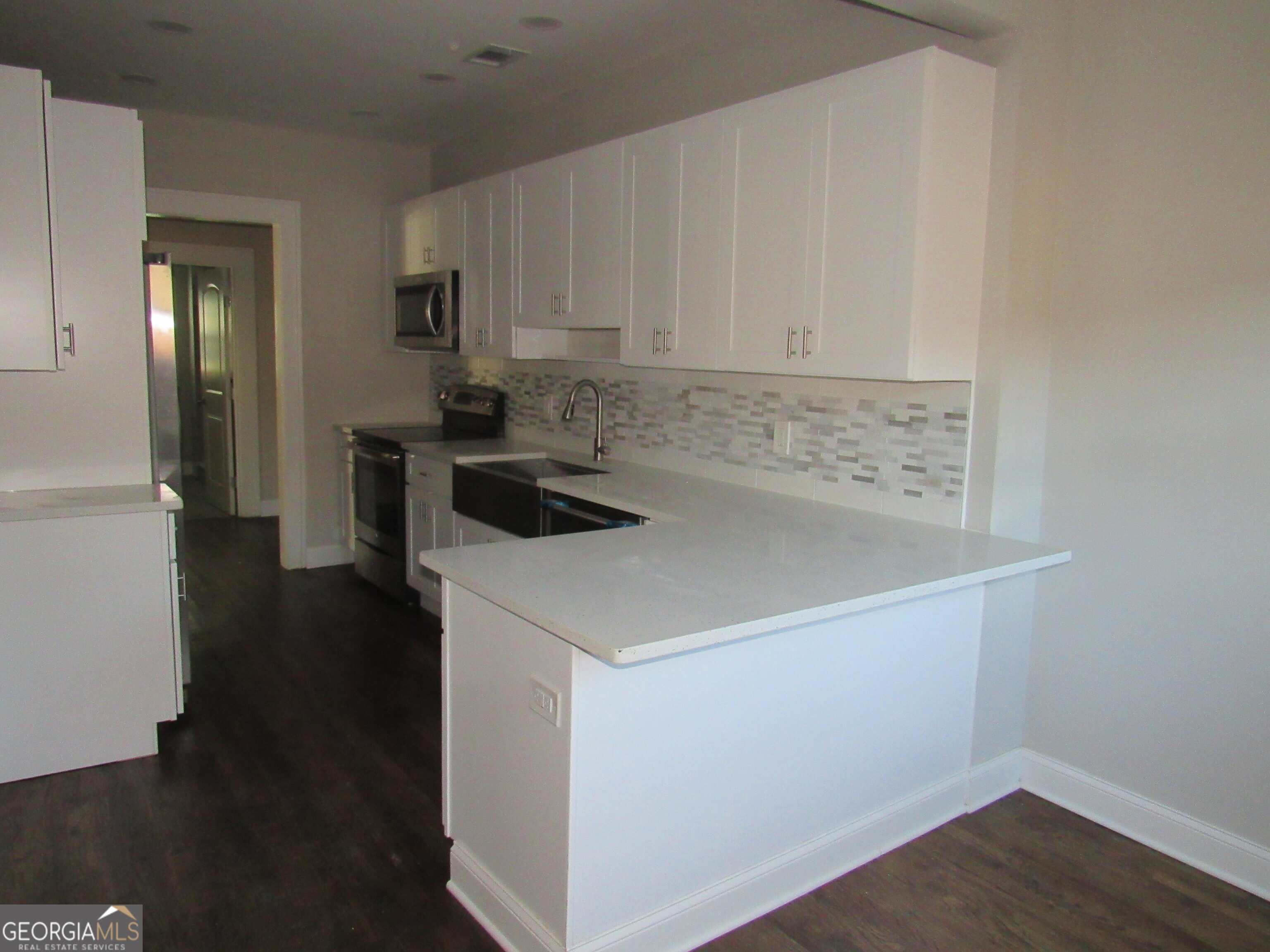 4209 Capitol Avenue Property Photo 15