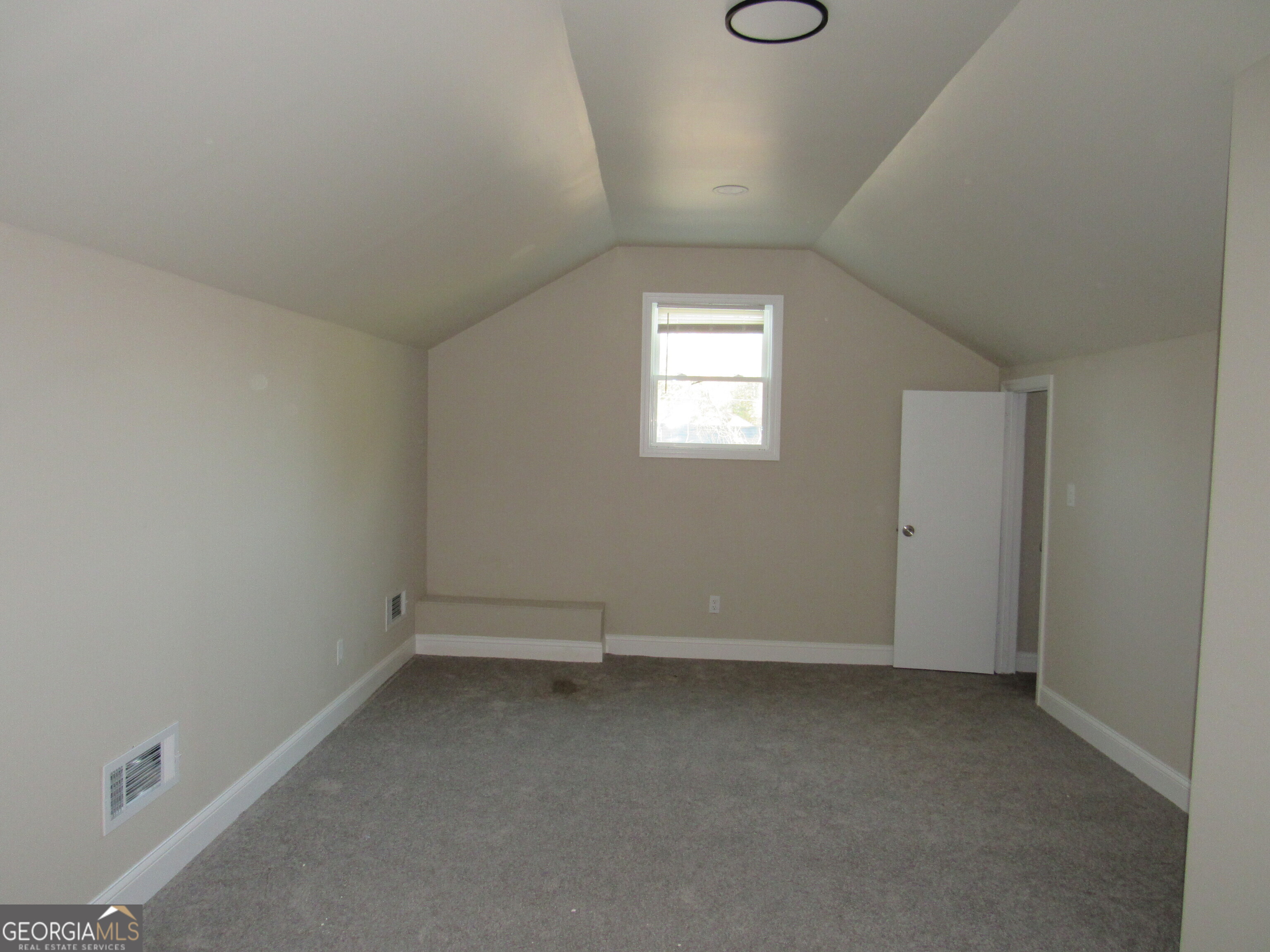 4209 Capitol Avenue Property Photo 27