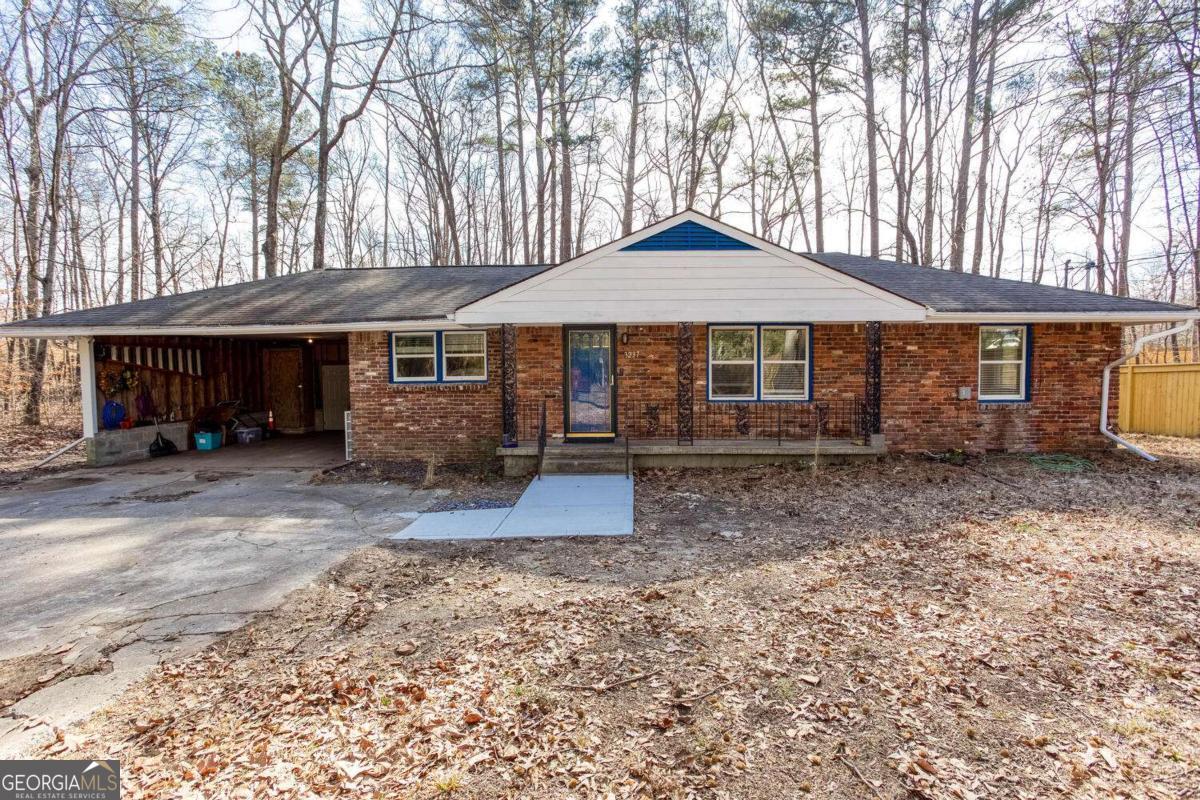 3237 Gus Robinson Road Property Photo 1