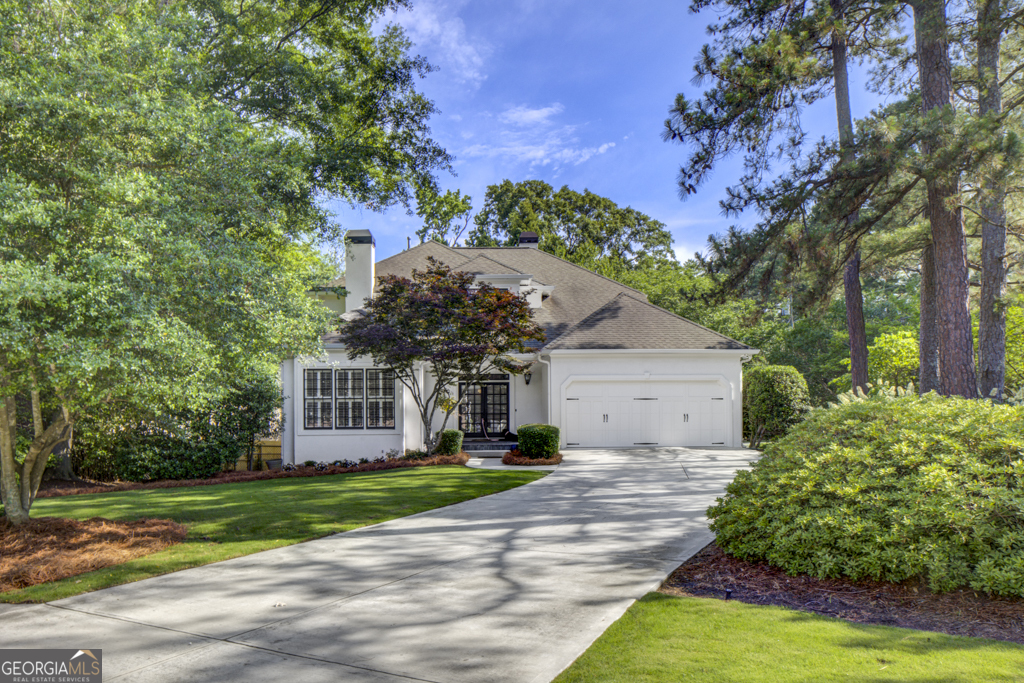 2059 Howell Mill Road NW Property Photo 1