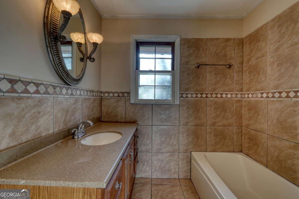 110 Johnson Road Property Photo 16