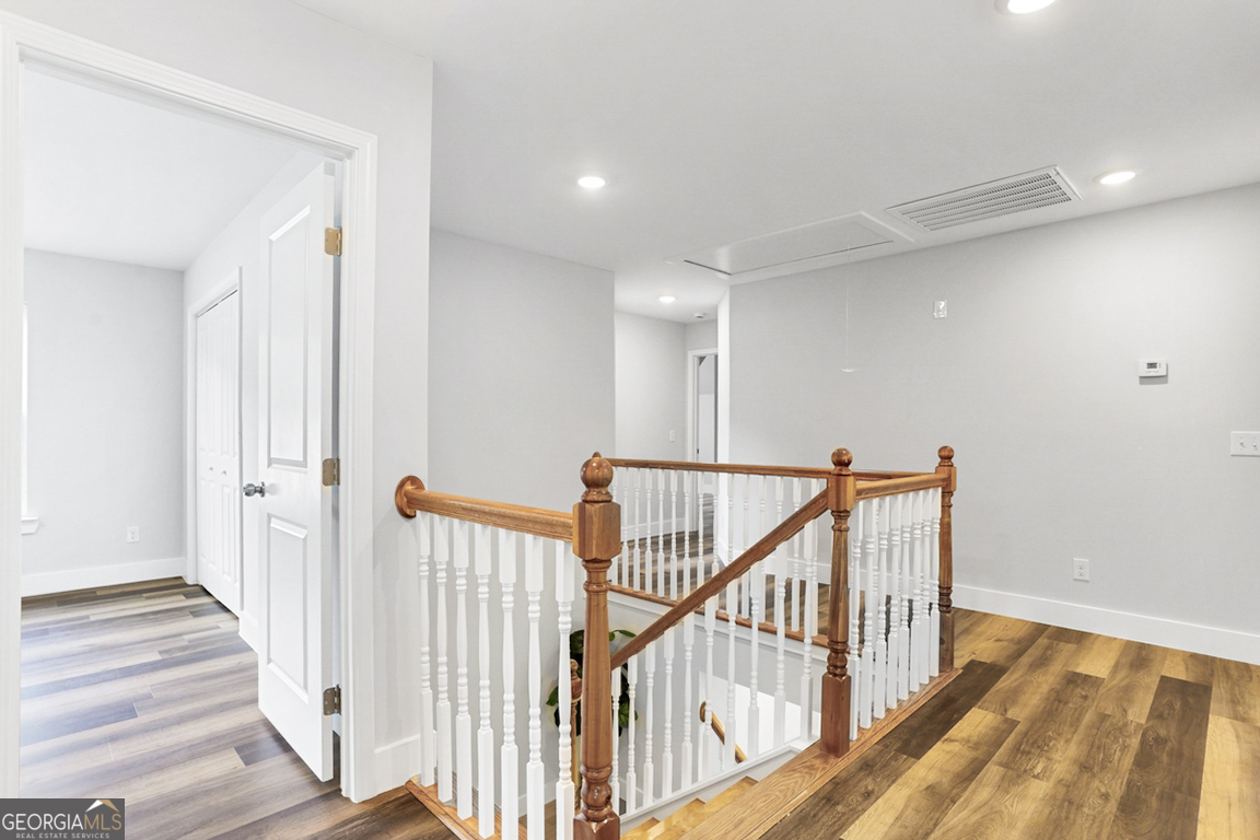 222 Skinner Avenue N Property Photo 25