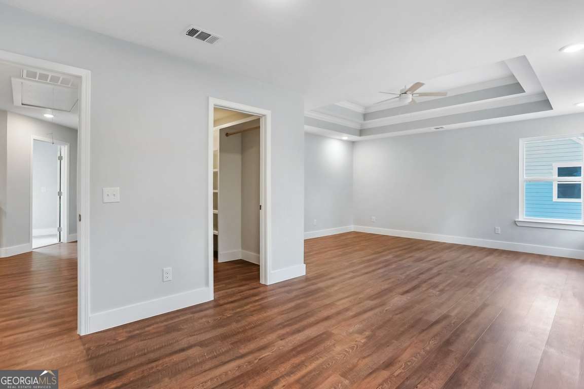 220 Skinner Avenue N Property Photo 29