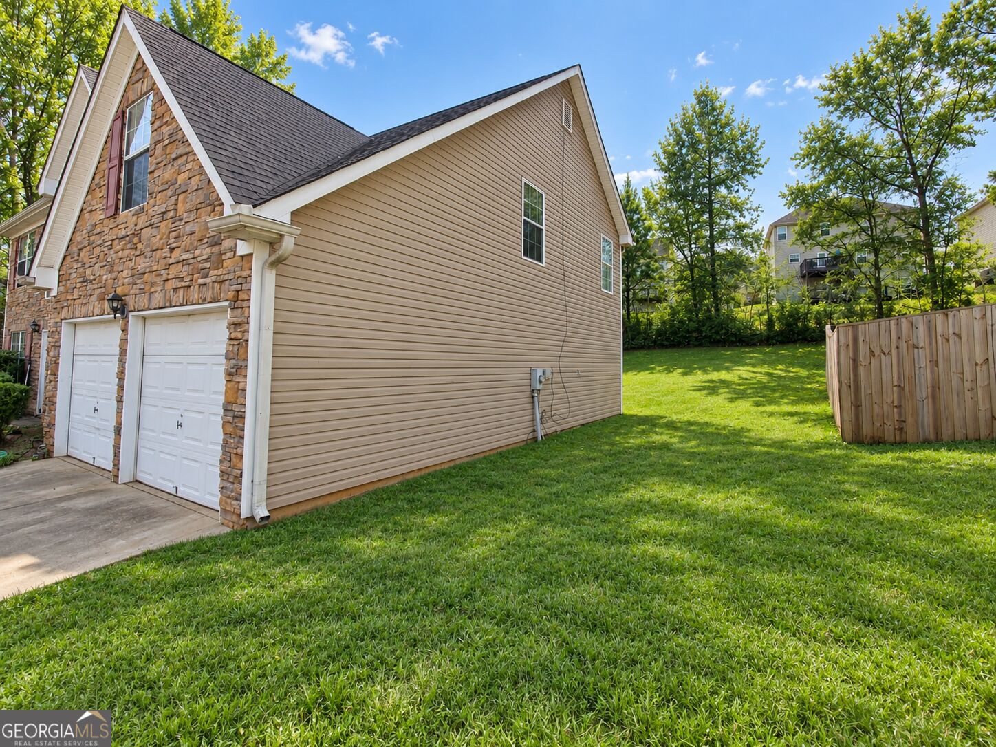 1581 Gallup Drive Property Photo 3