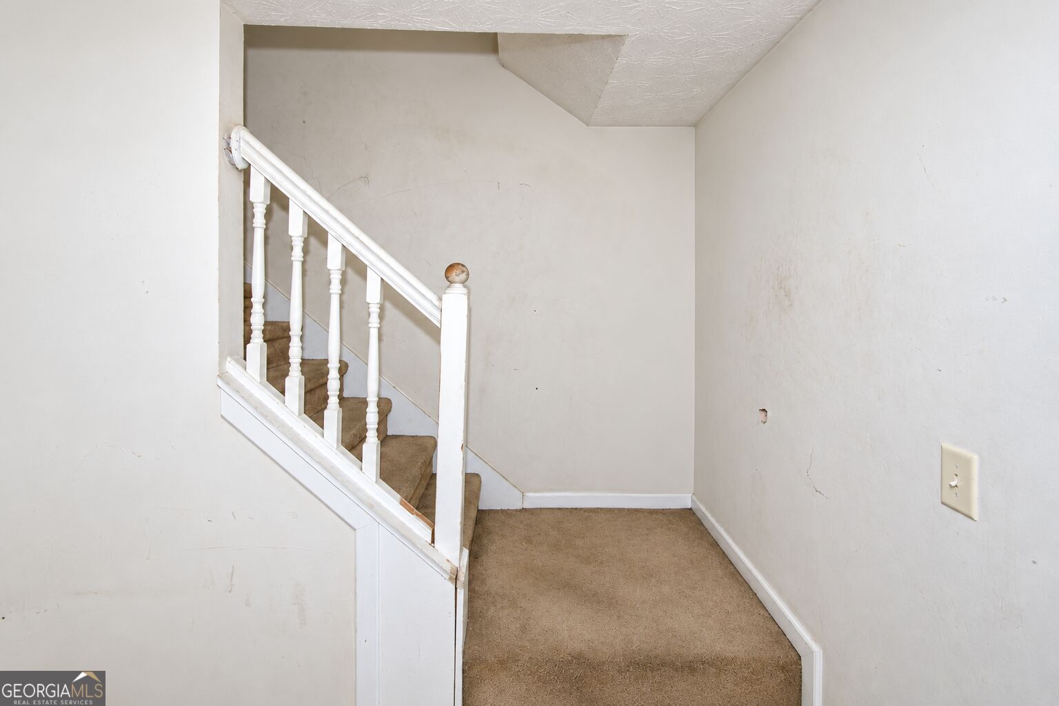 1581 Gallup Drive Property Photo 15