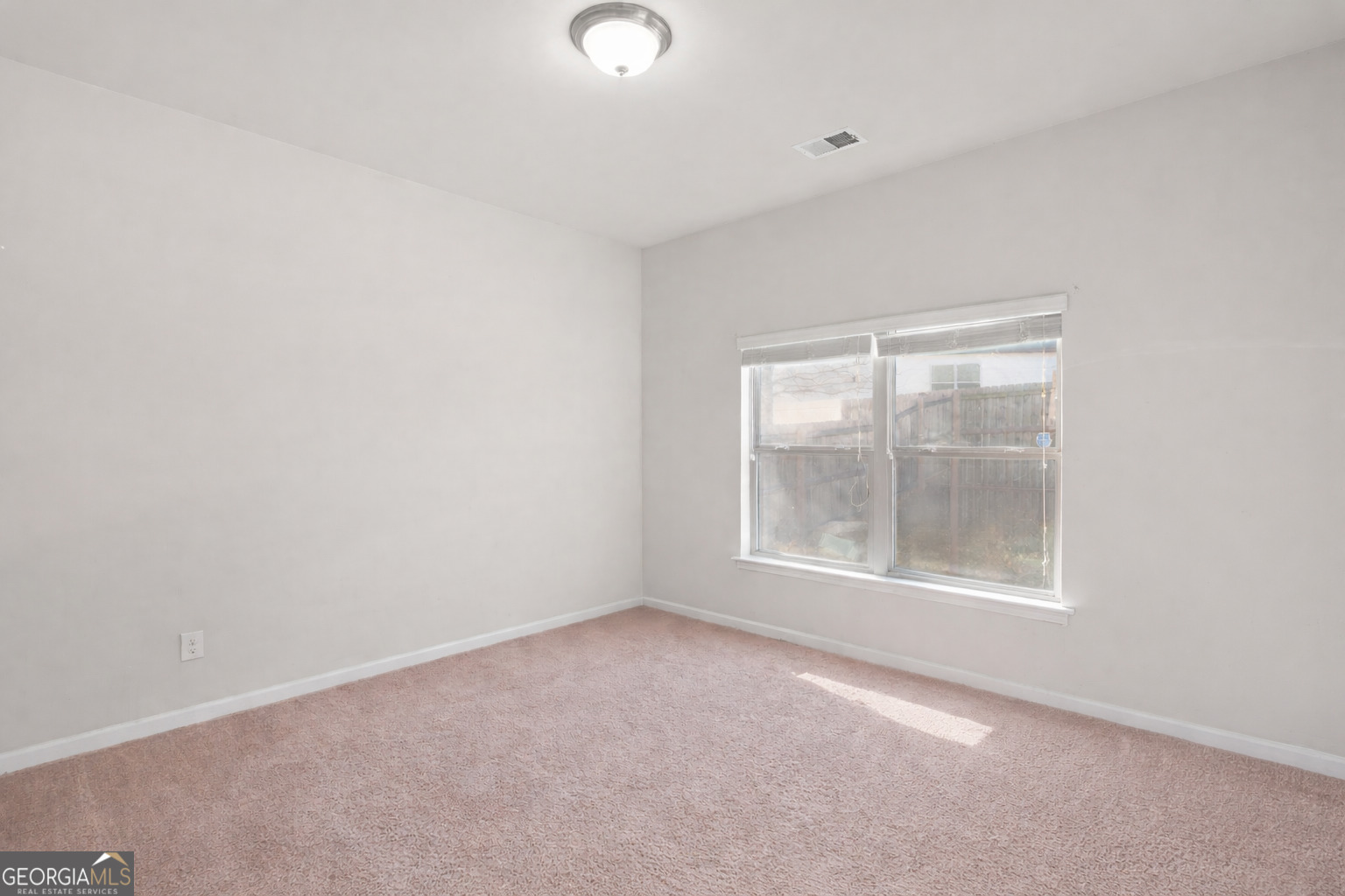 326 Emporia Loop Property Photo 10