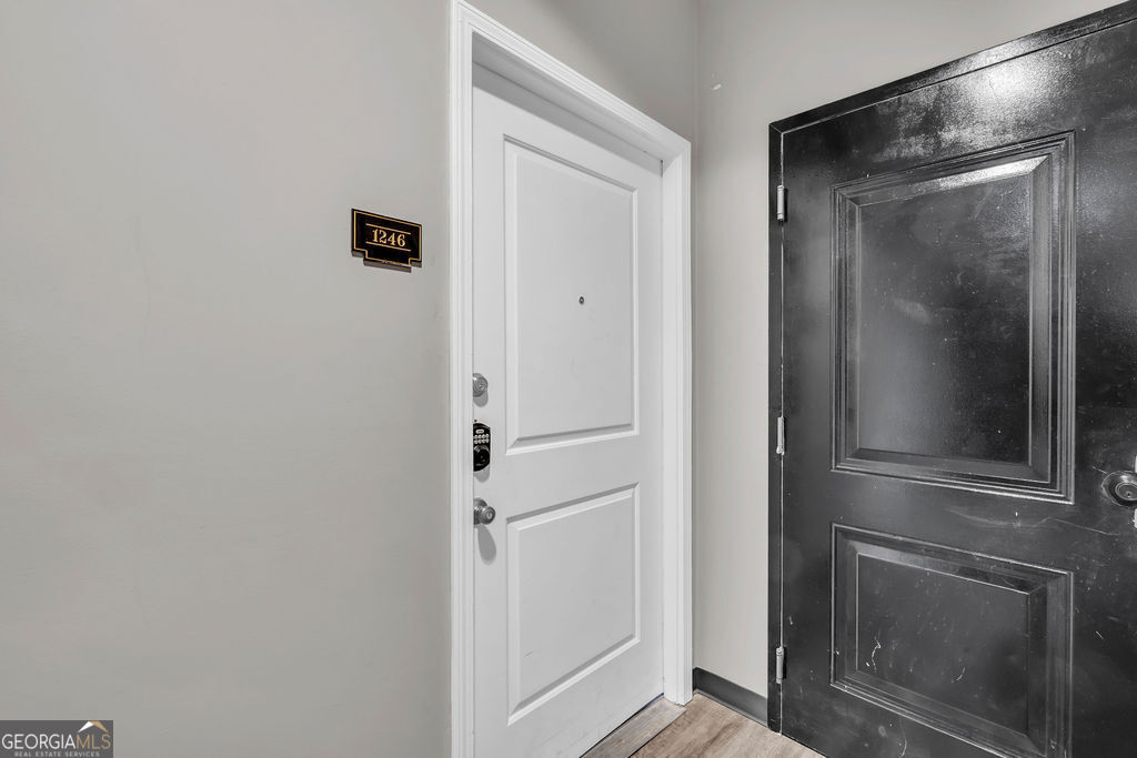 870 Mayson Turner Road Nw # 1246 Property Photo 3