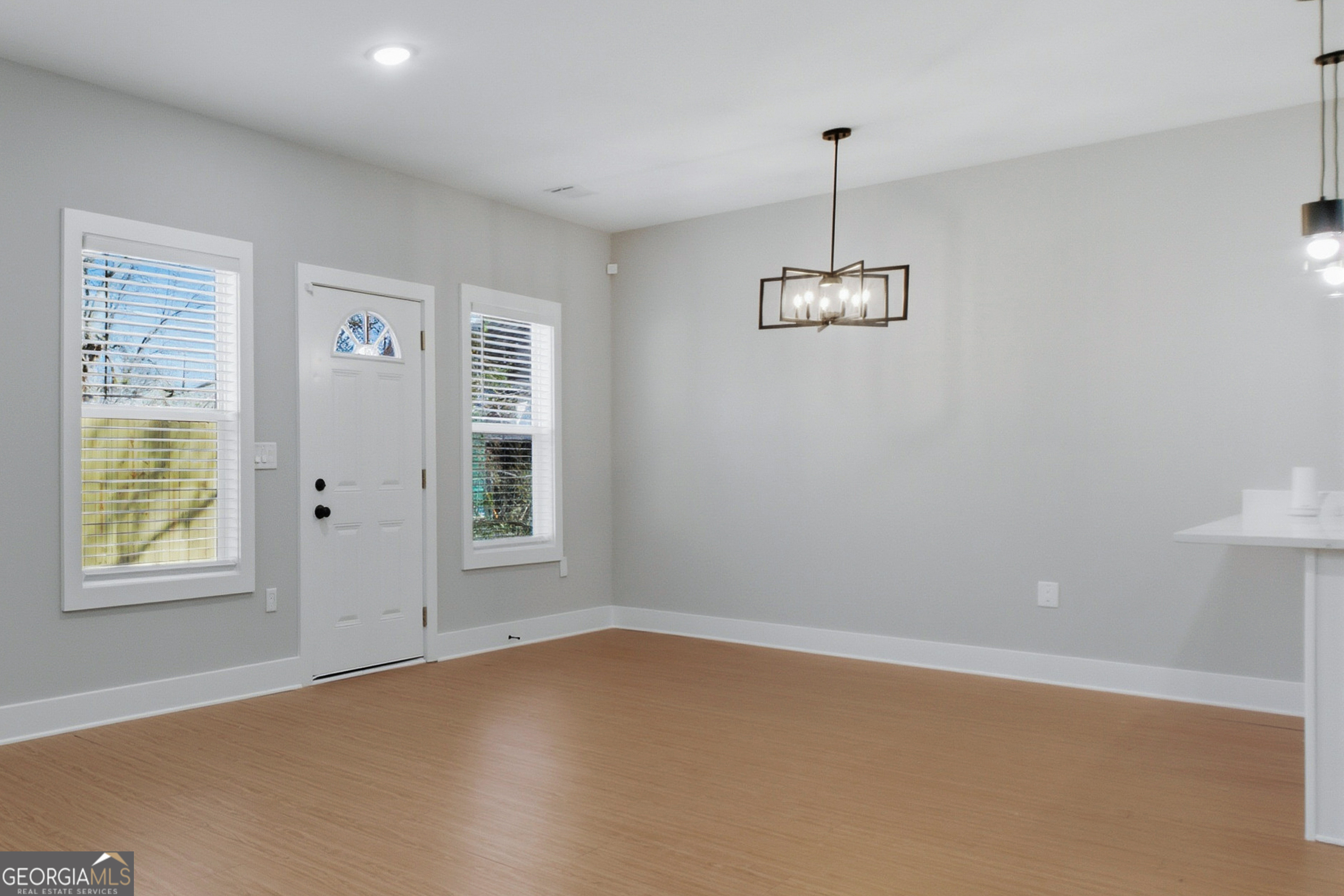 1015 Lyndon Avenue Property Photo 6