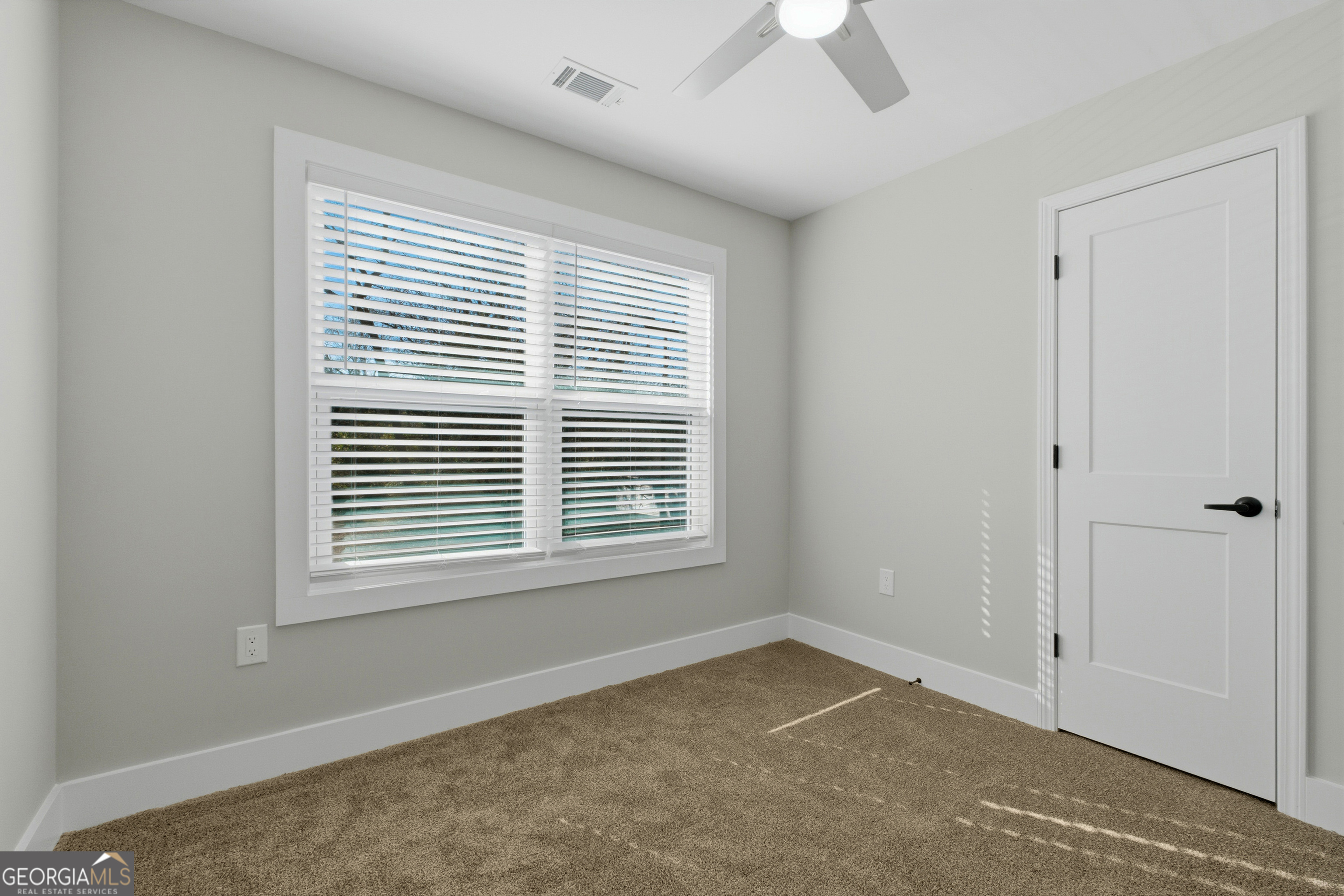1015 Lyndon Avenue Property Photo 13
