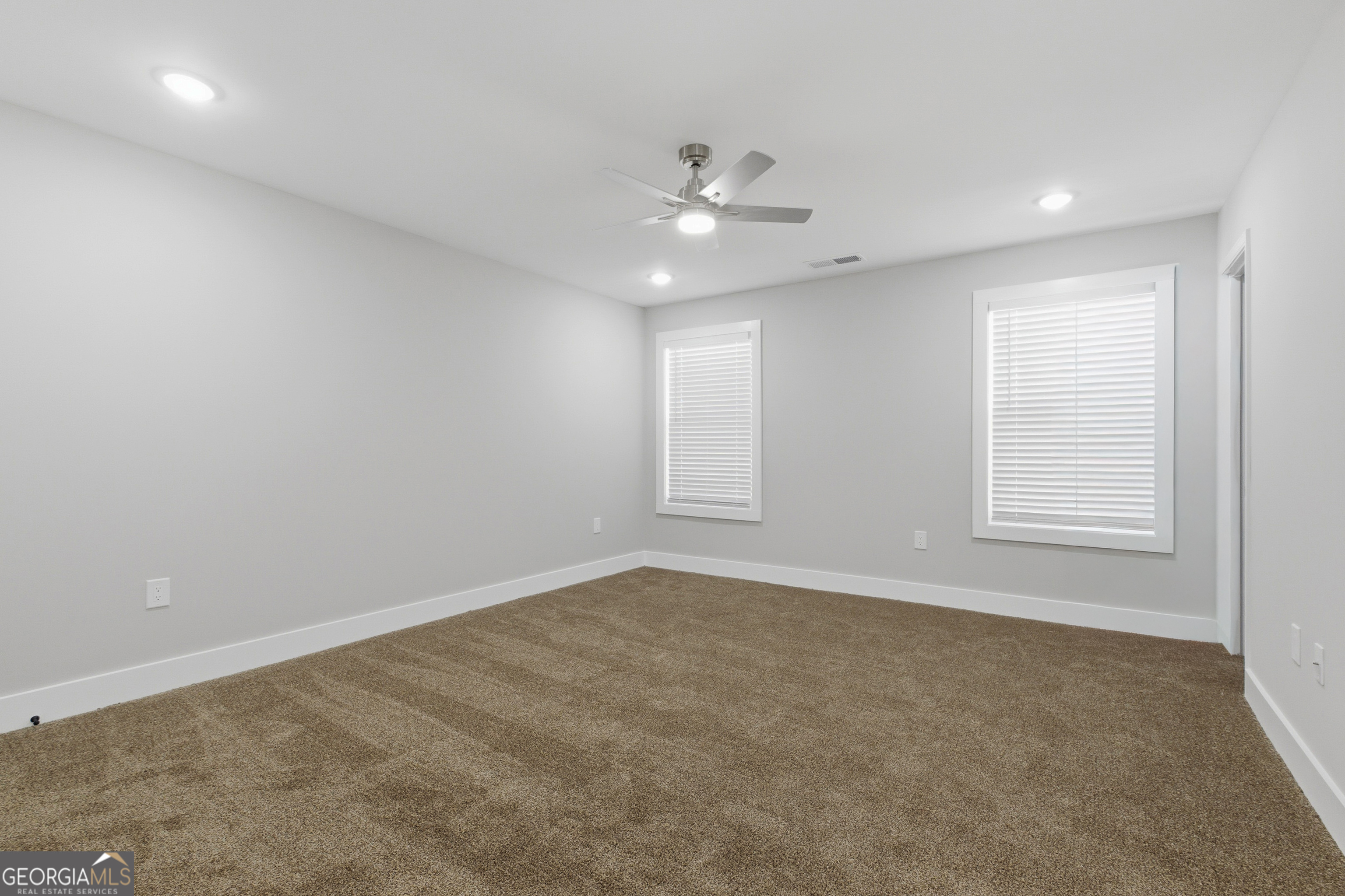 1015 Lyndon Avenue Property Photo 20