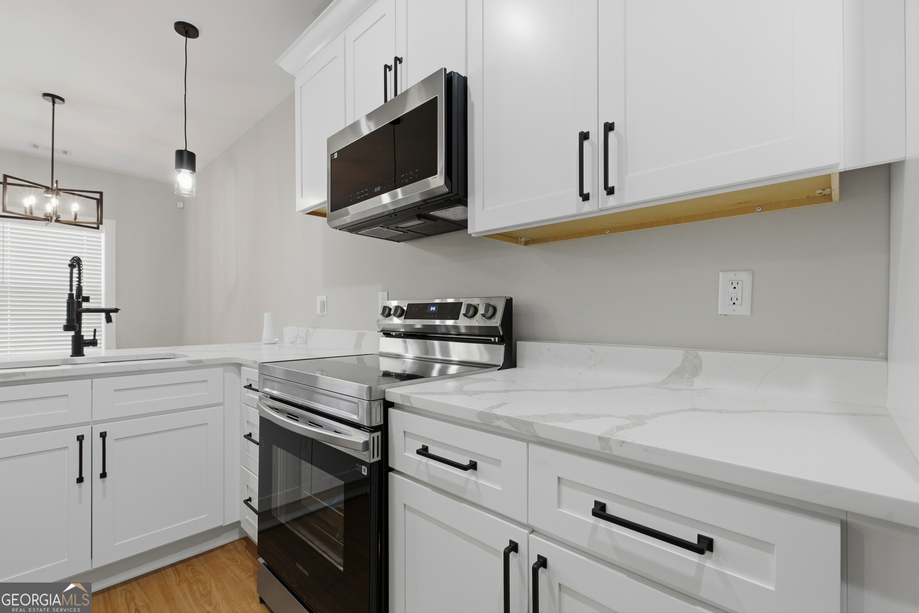 1015 Lyndon Avenue Property Photo 28