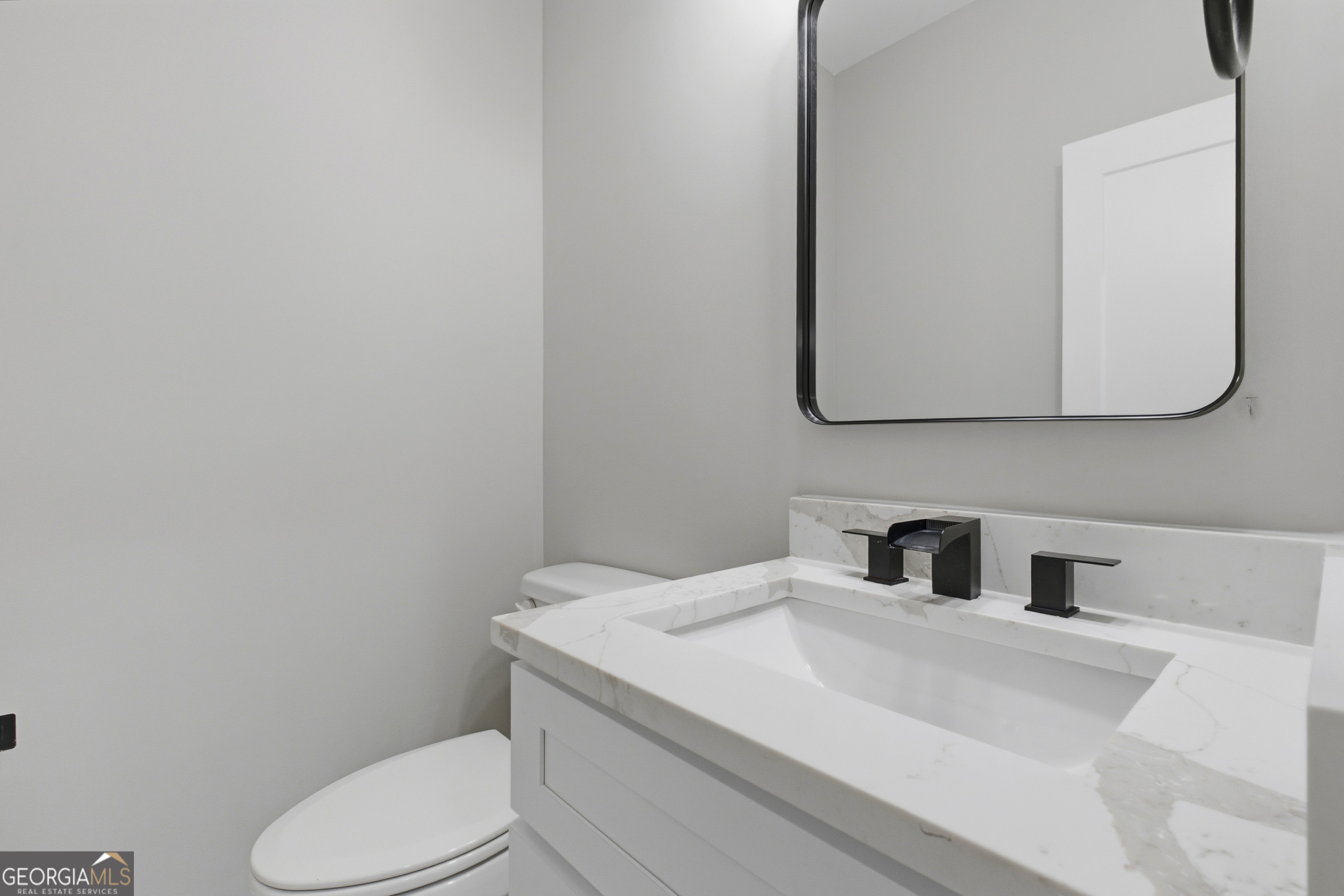 1015 Lyndon Avenue Property Photo 31