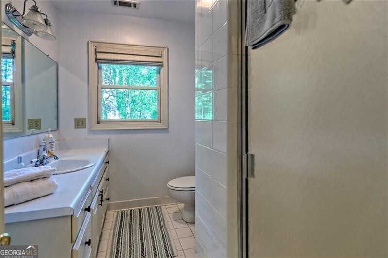 768 Wexford Way Property Photo 16