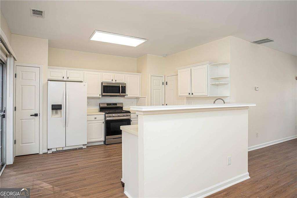 3125 Oxwell Drive Property Photo 10