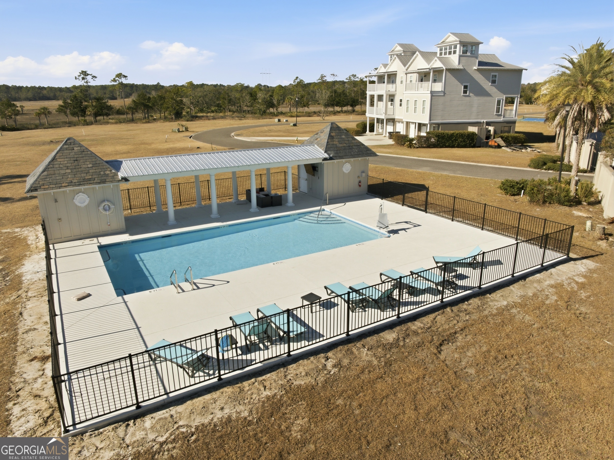 114 Riverfront Circle Property Photo 36