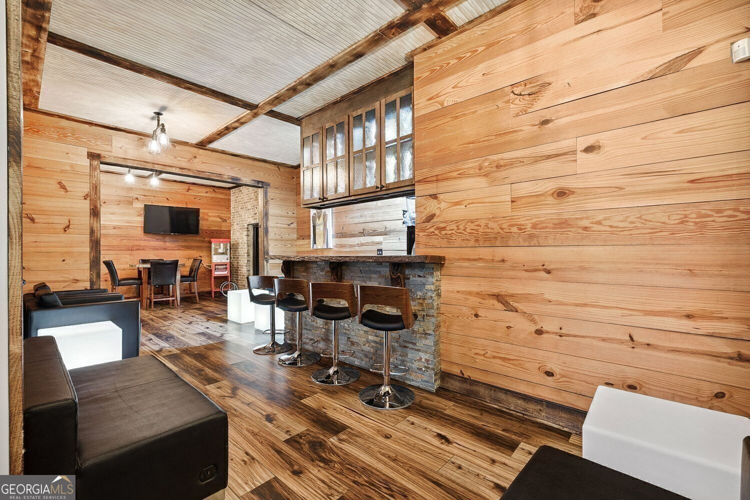 11140 W Road Property Photo 48