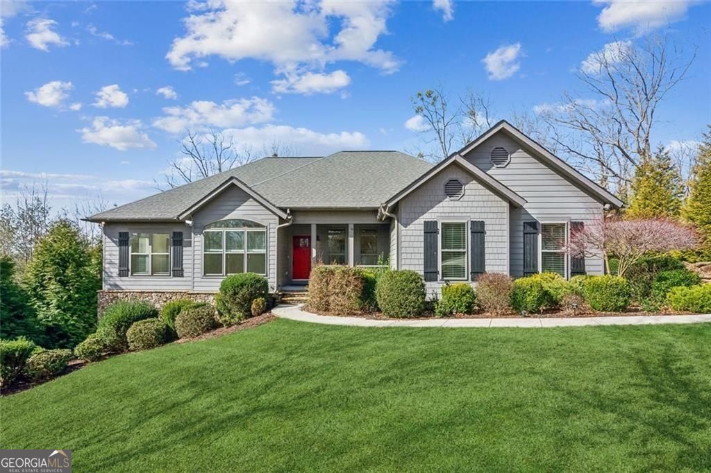 140 Forked Leaf Road N Property Photo 1