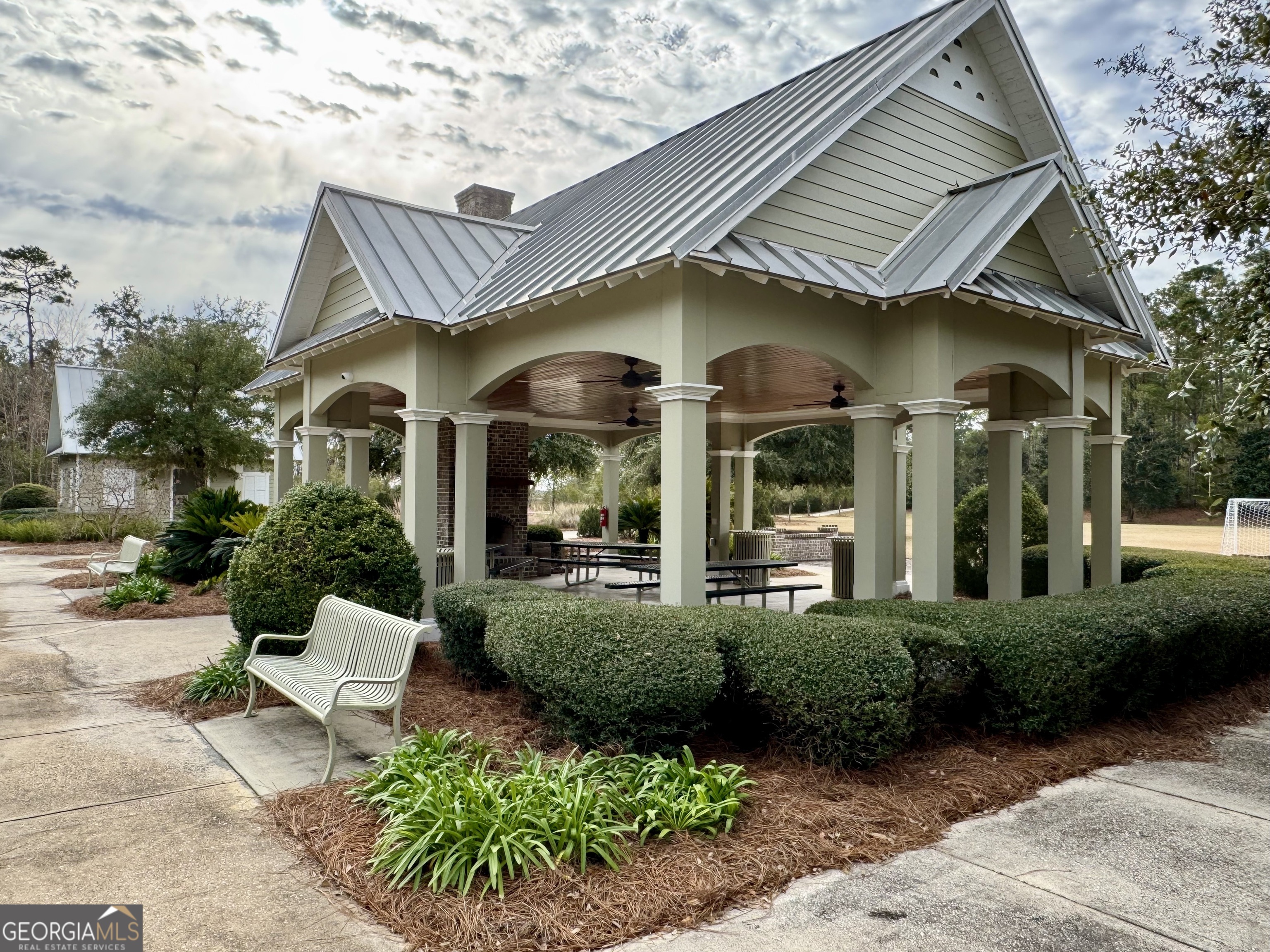 306 Clubhouse Circle Property Photo 16