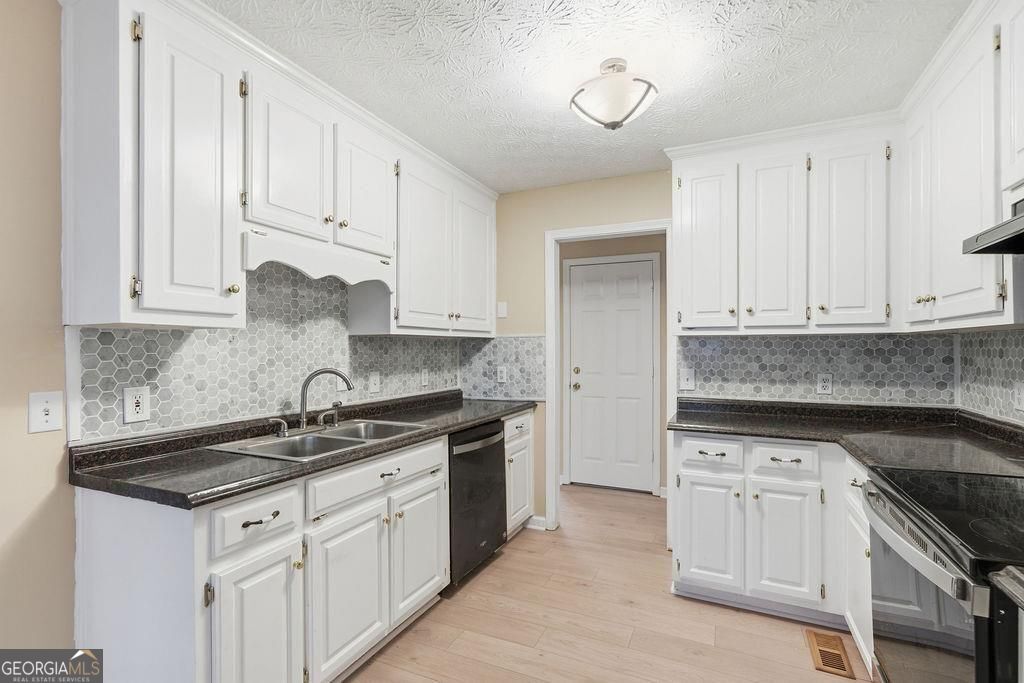 164 Mossburg Trail Property Photo 10